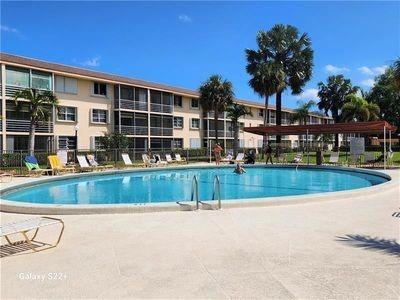 Lighthouse Point Plaza Co - Residential Lease