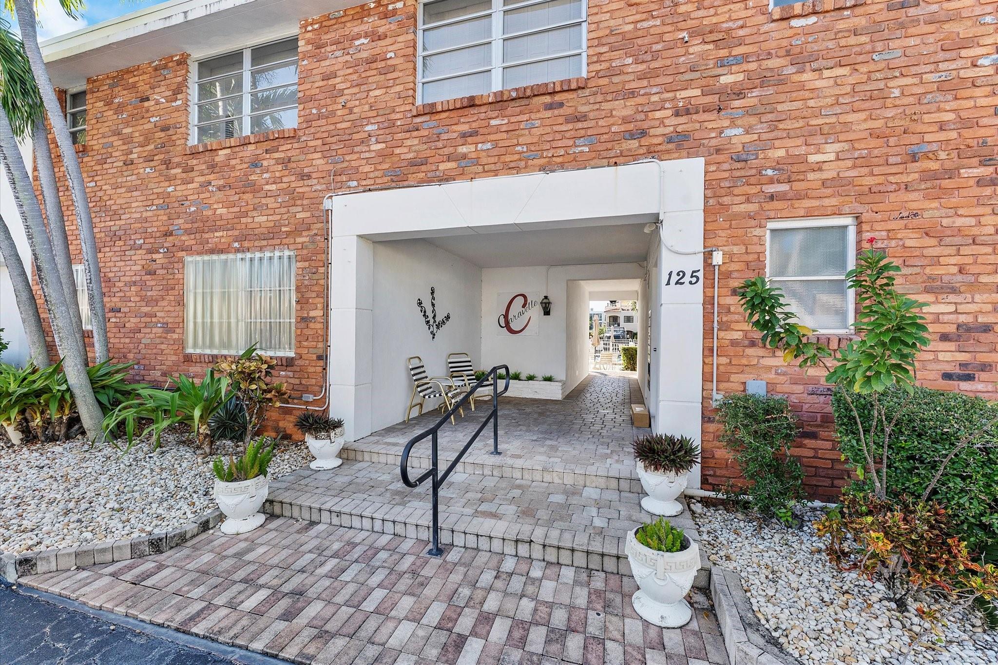 125 Isle Of Venice Dr 10