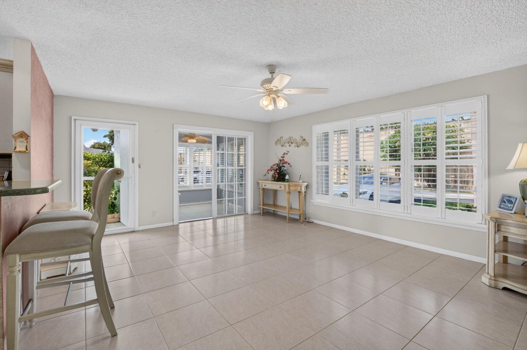 Photo of 3250 PARK Lane #43A, Boynton Beach, FL 33435 (MLS # B26094840)
