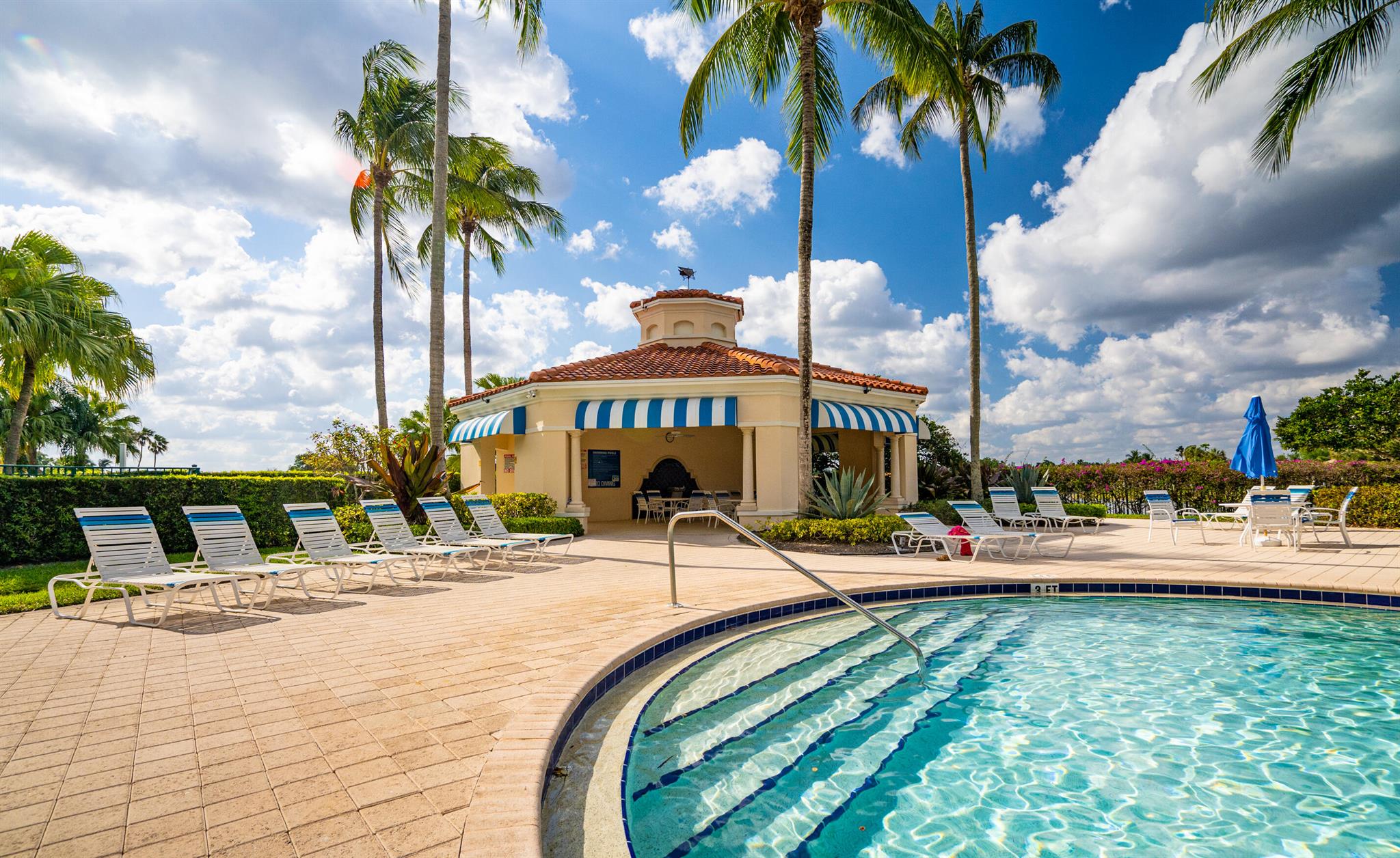 Riverwalk - Residential Lease