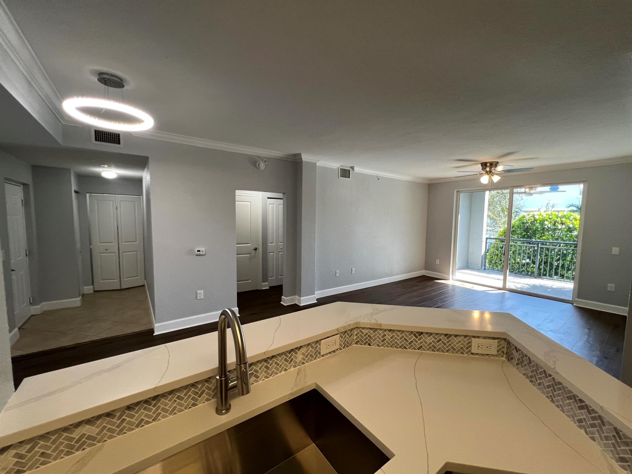 VIZCAYA LAKES CONDO - Residential