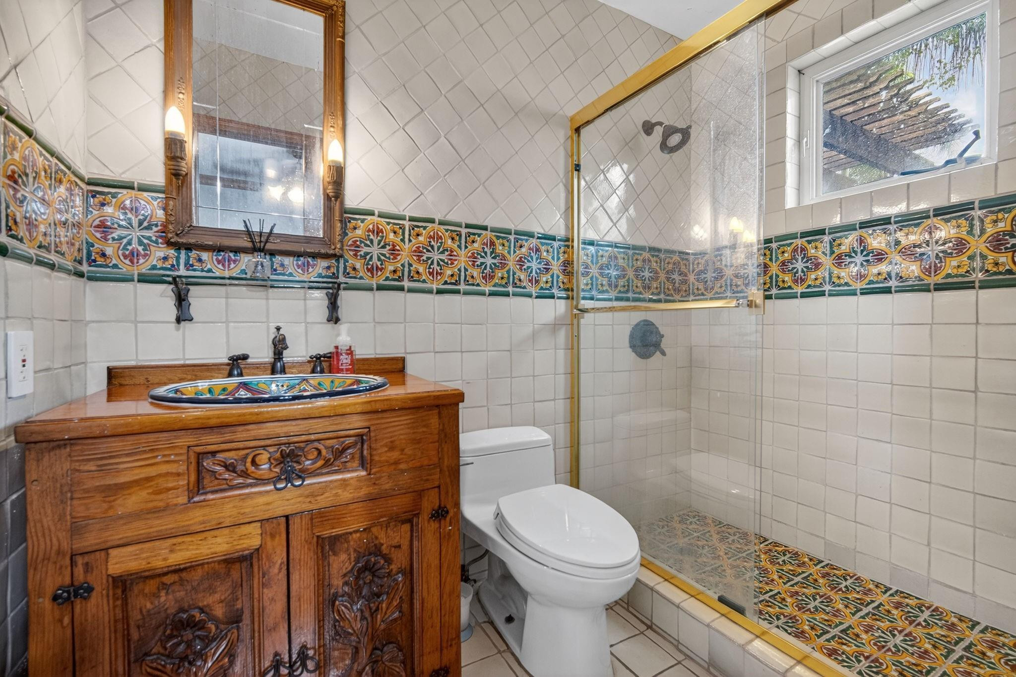 OAK POINT - Residential