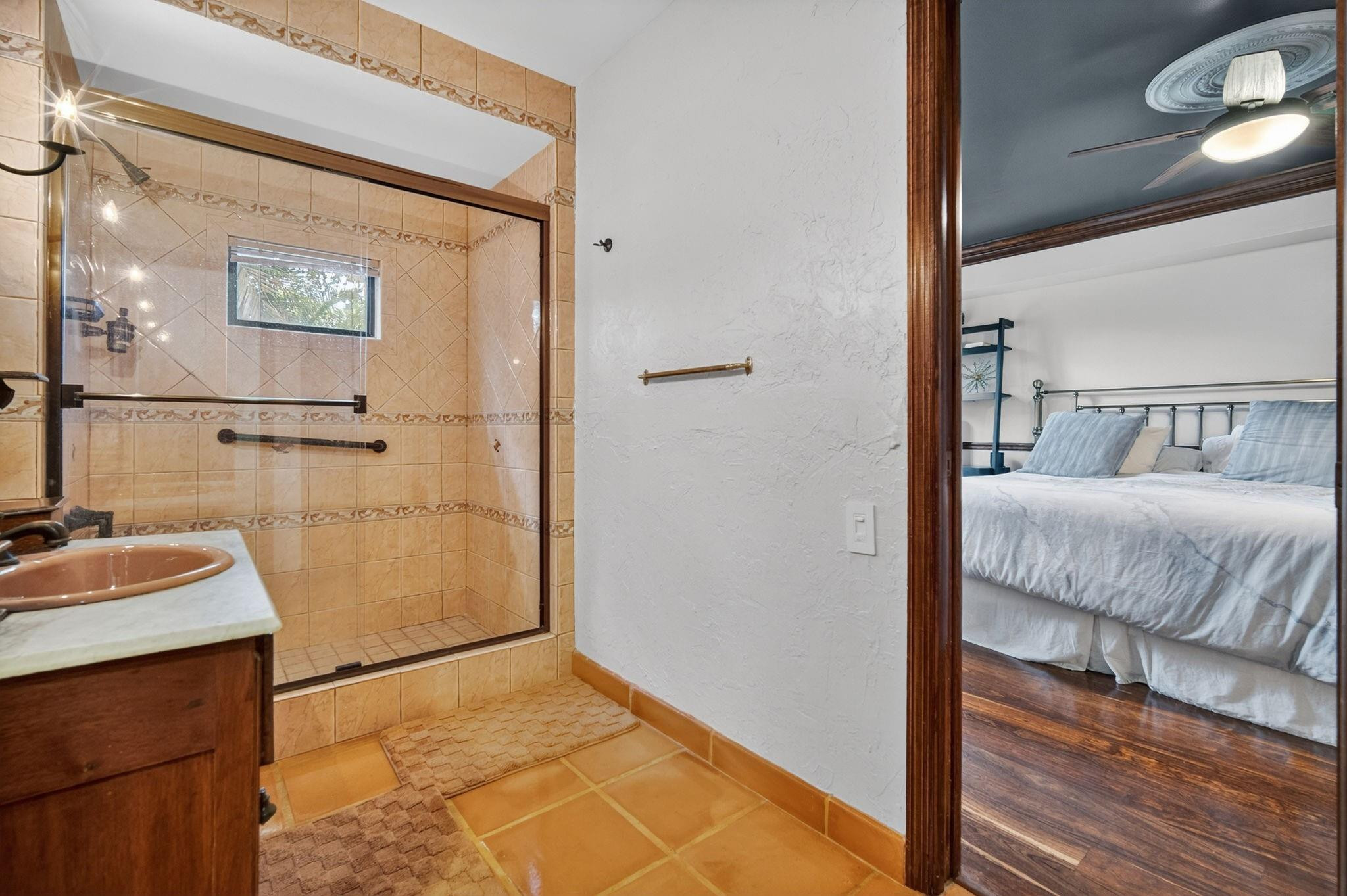 OAK POINT - Residential