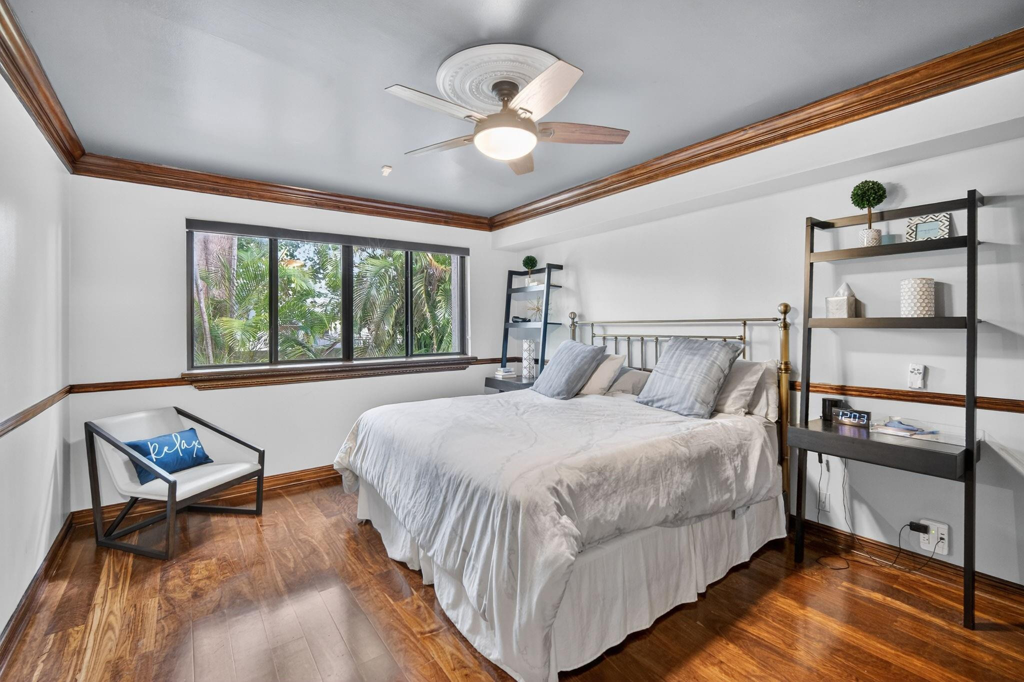 OAK POINT - Residential