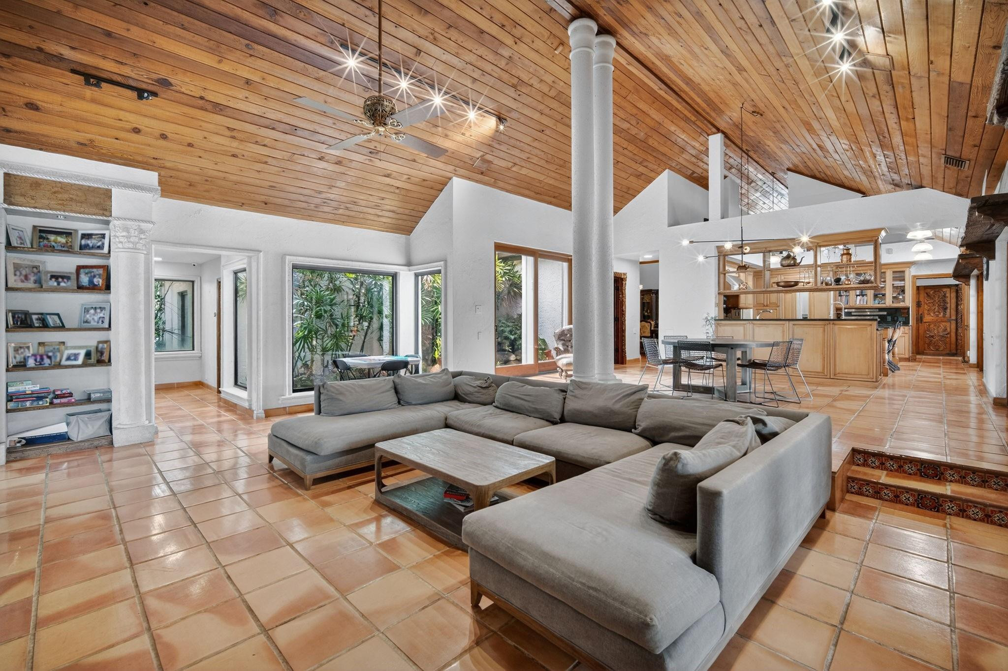 OAK POINT - Residential