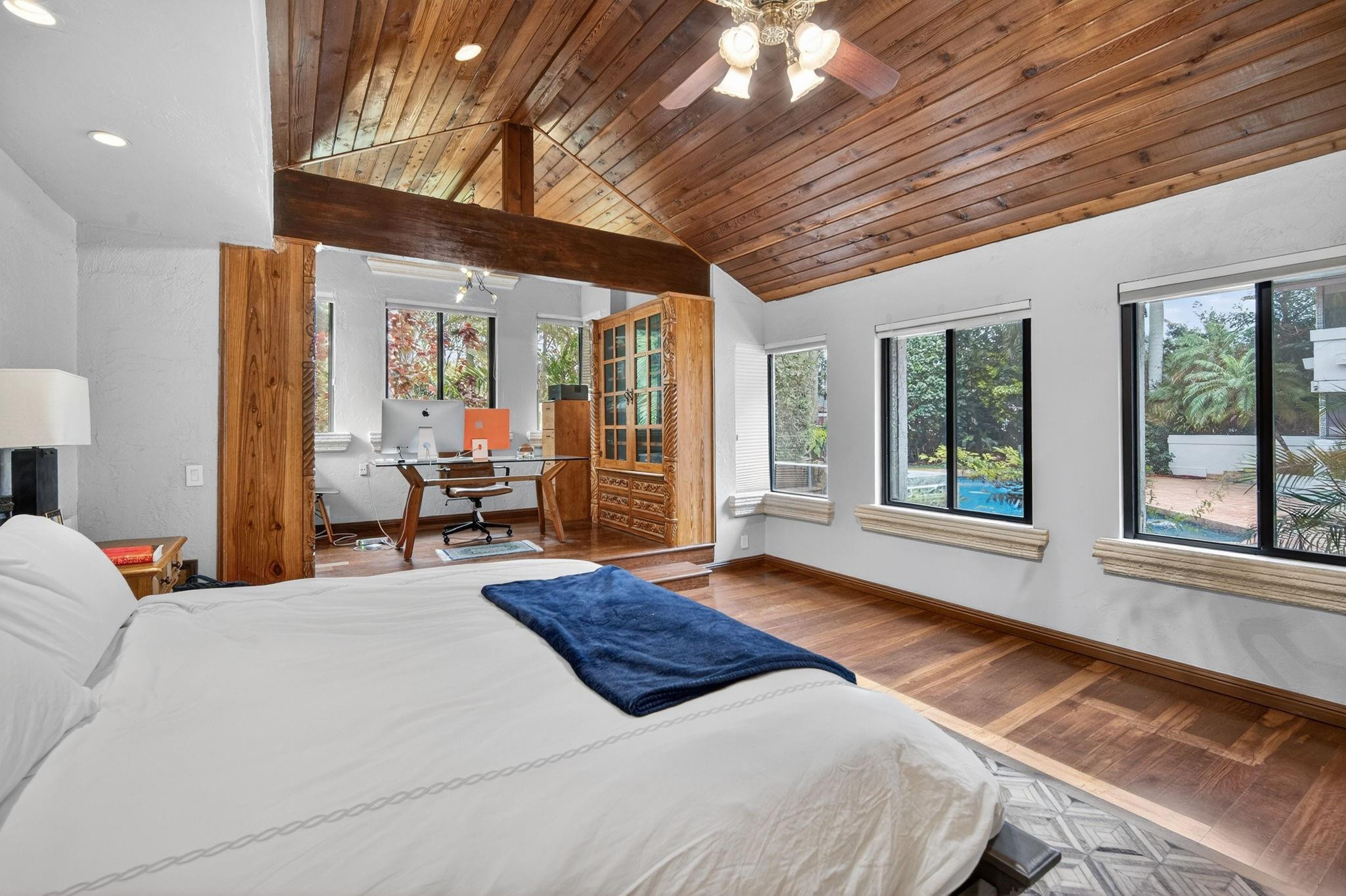 OAK POINT - Residential