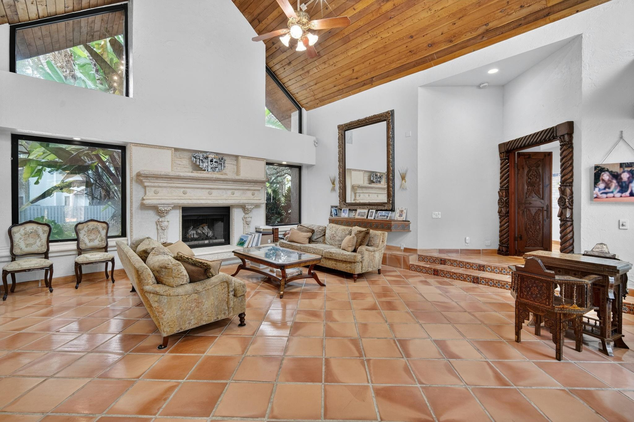 OAK POINT - Residential