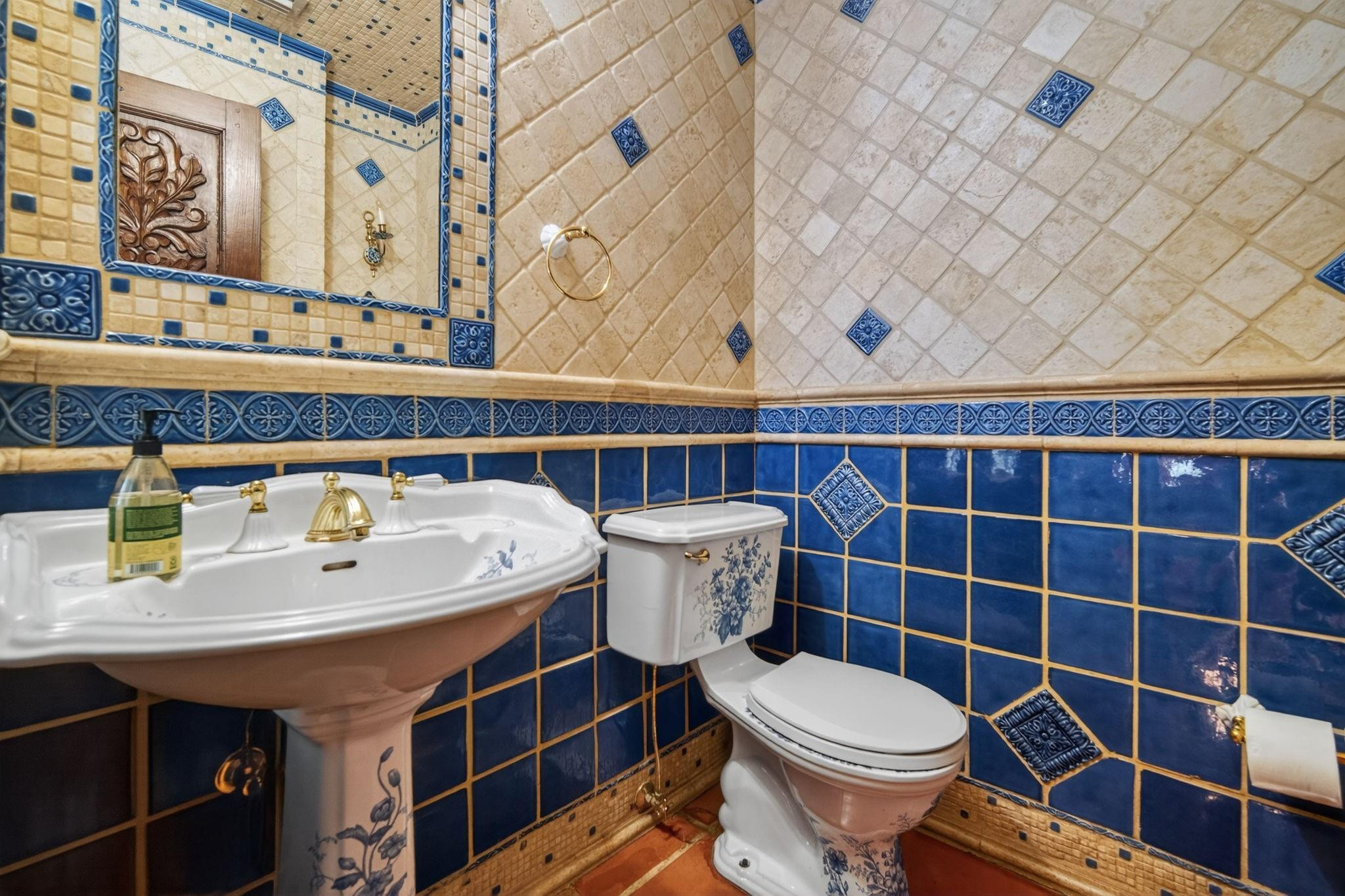 OAK POINT - Residential