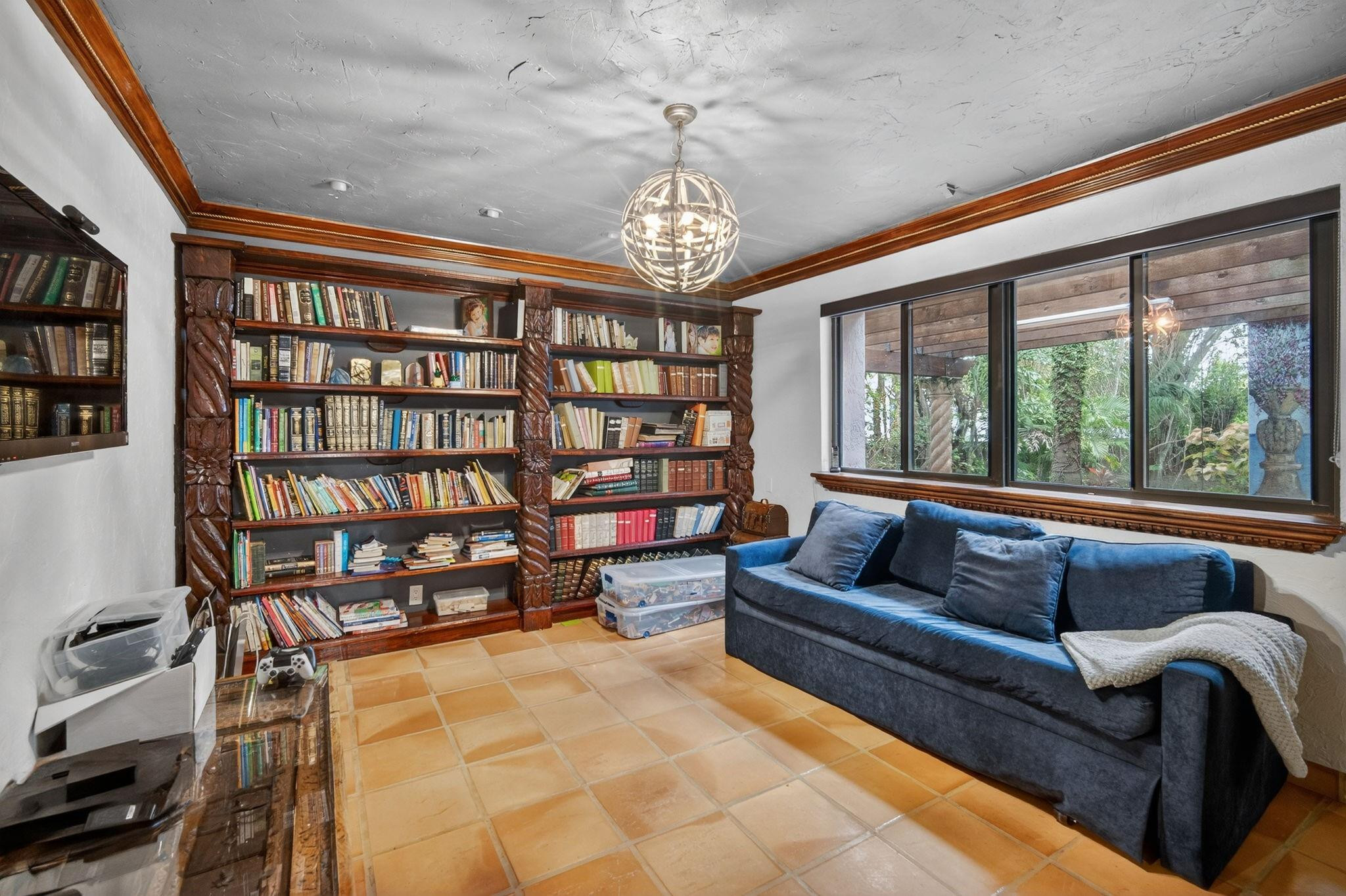 OAK POINT - Residential