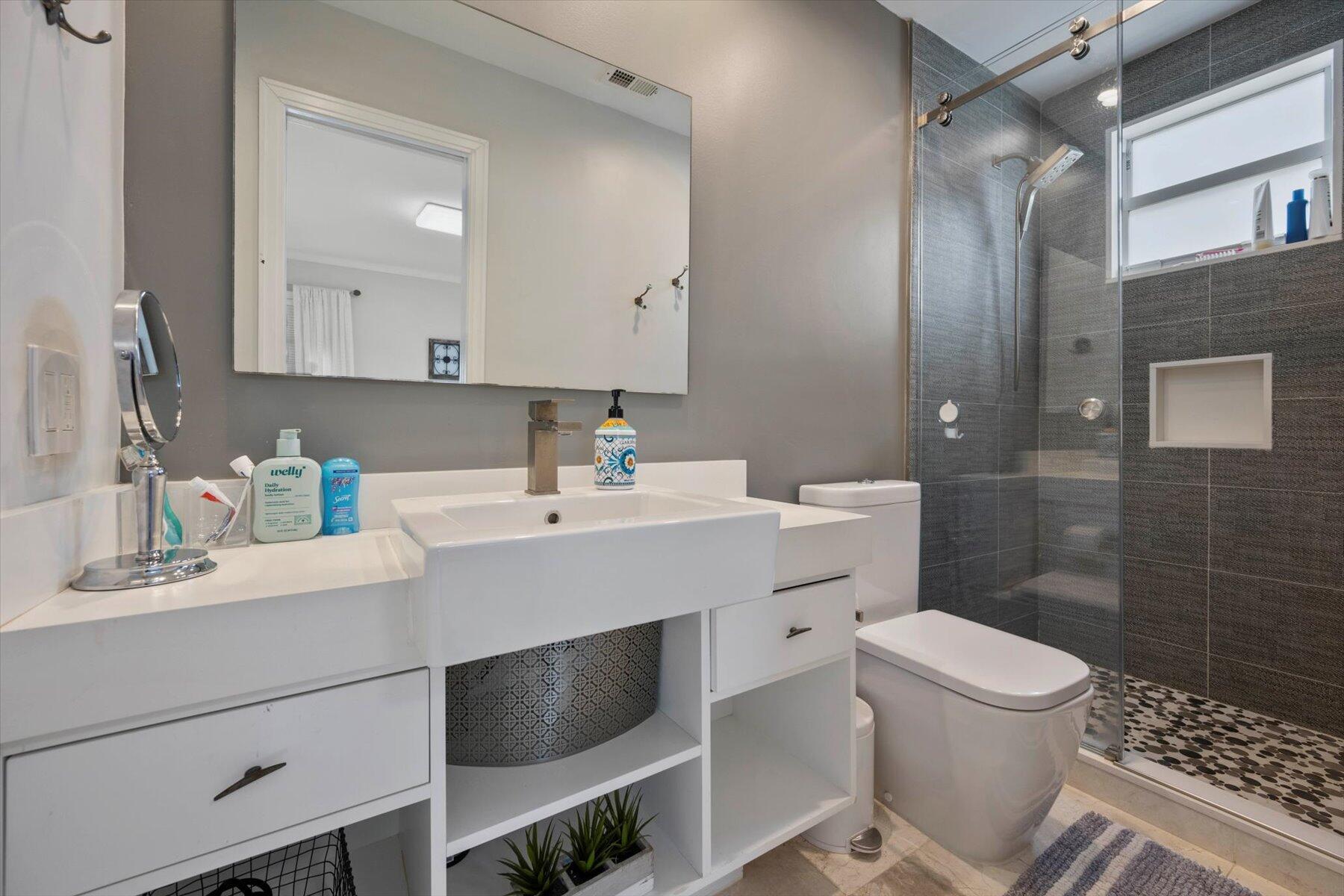 HOMELAND - Residential