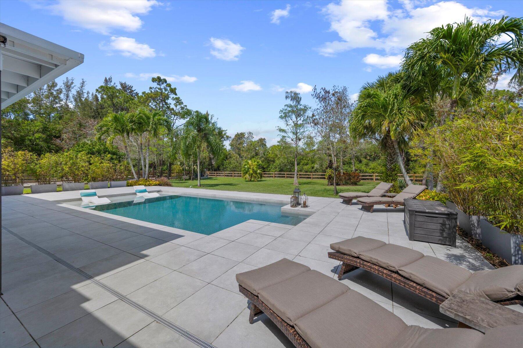 HOMELAND - Residential