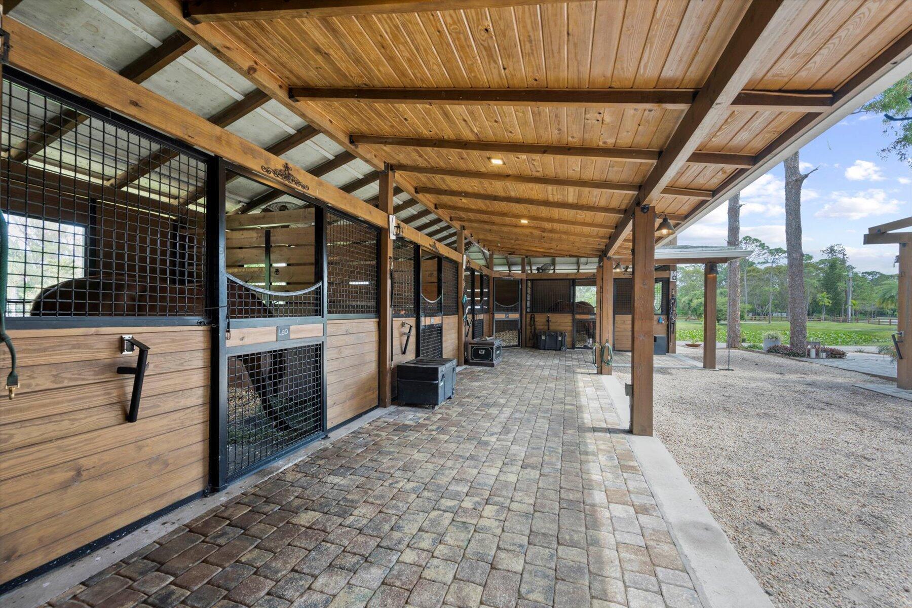 HOMELAND - Residential