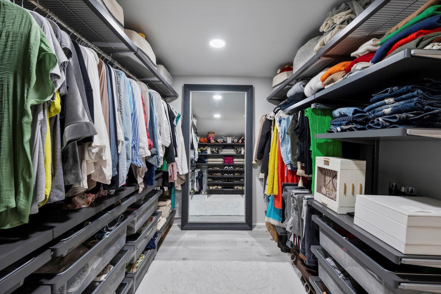 HOMELAND - Residential