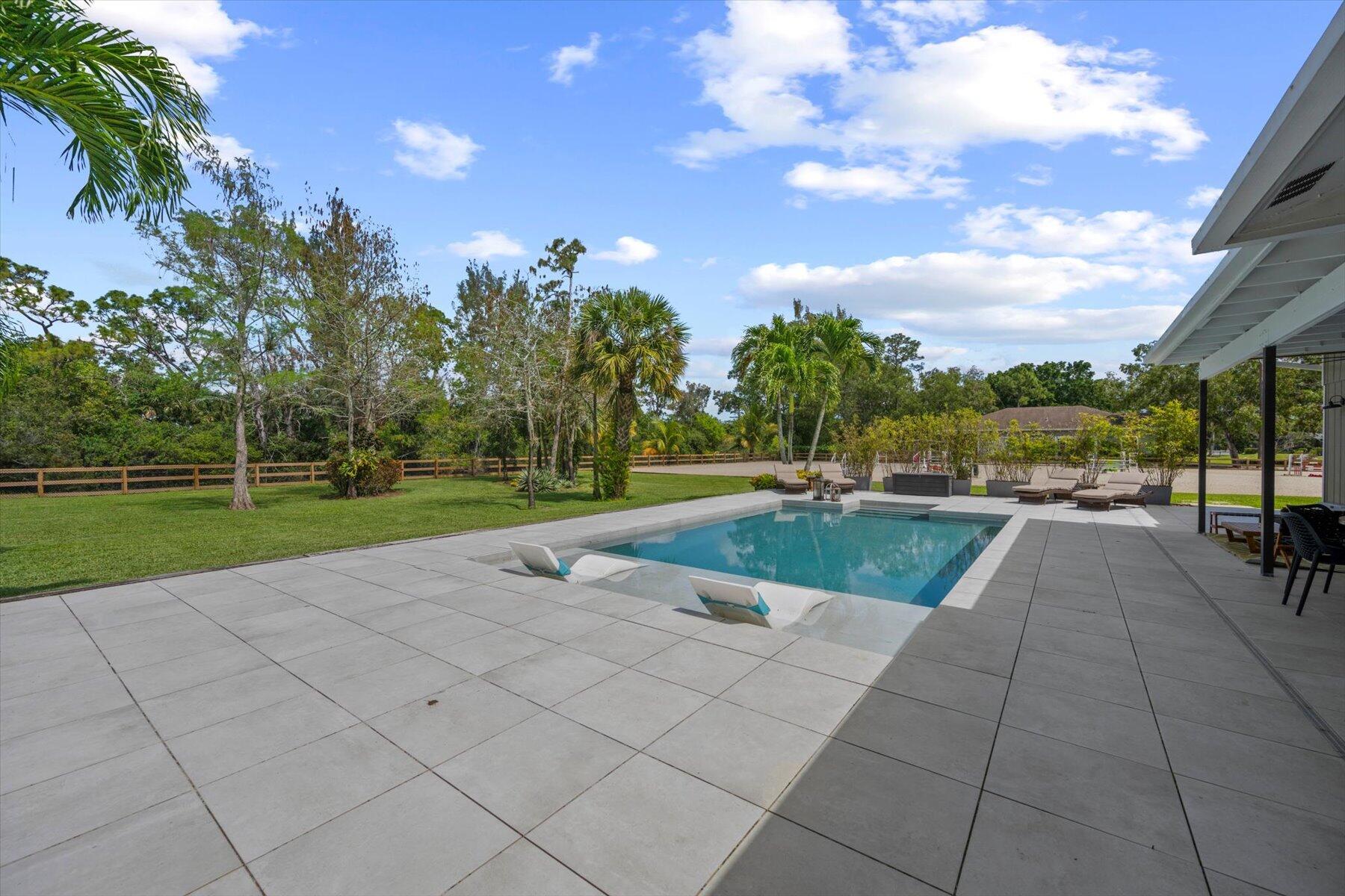 HOMELAND - Residential