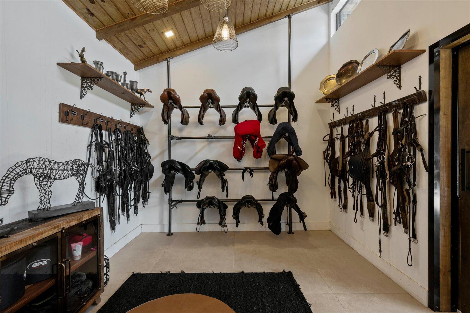 HOMELAND - Residential