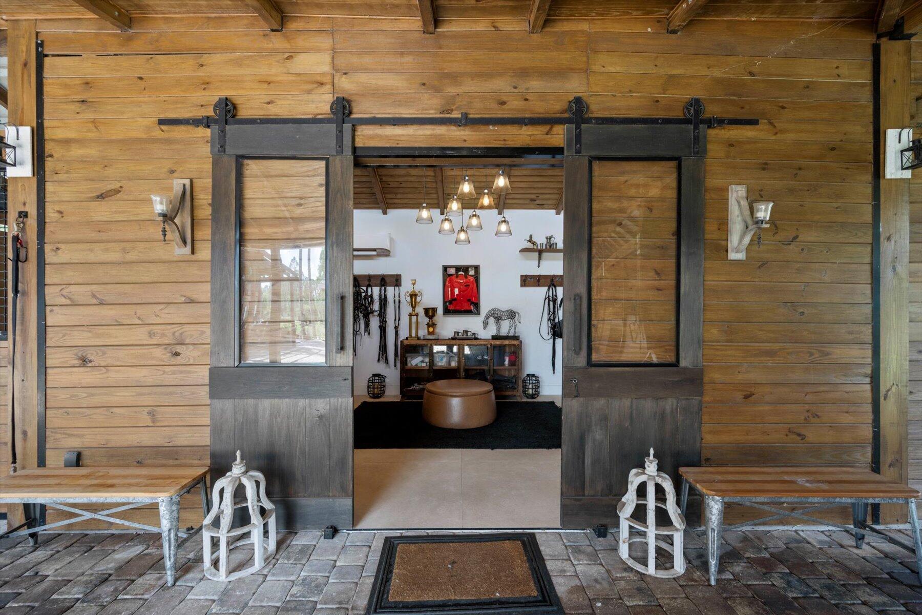 HOMELAND - Residential