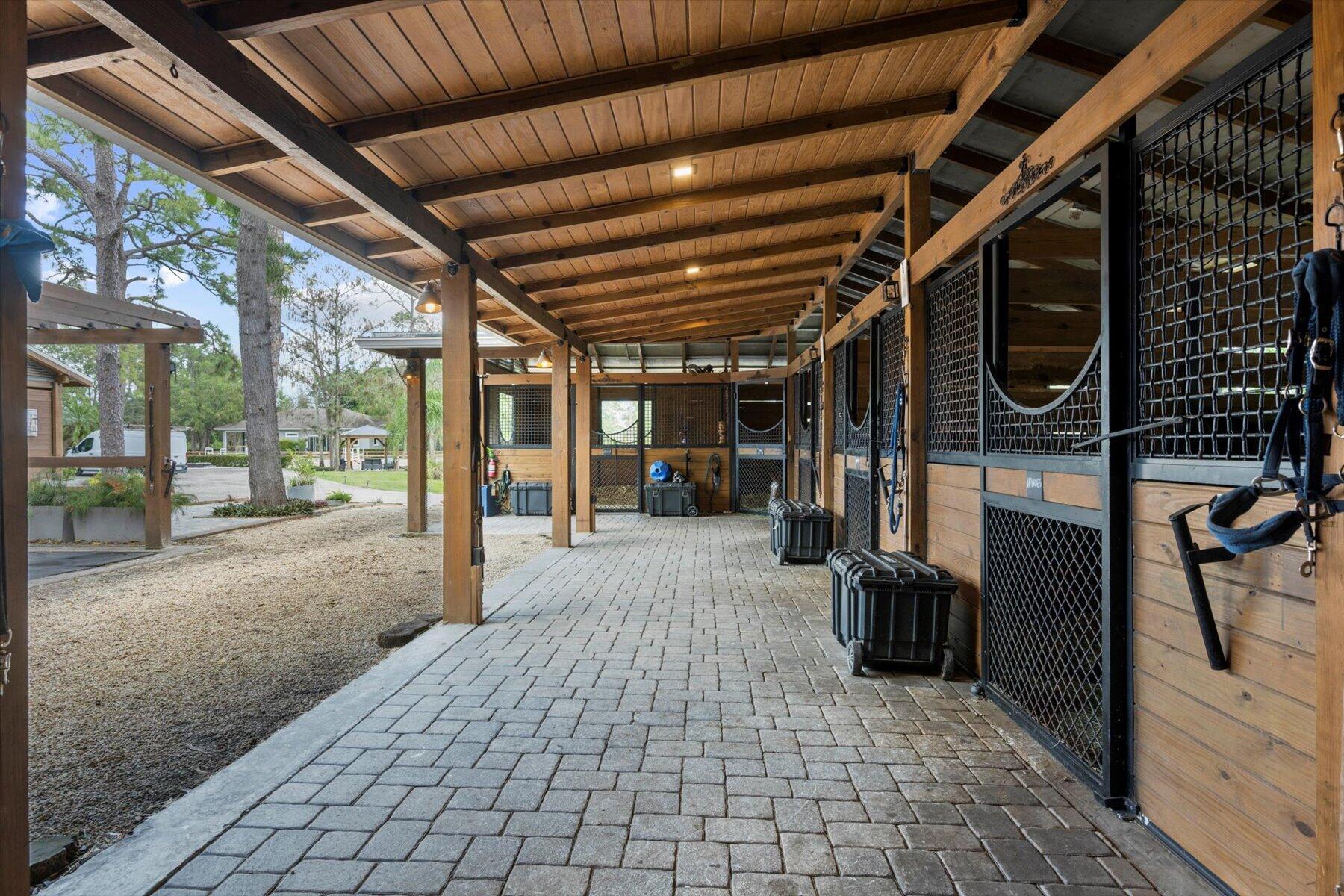 HOMELAND - Residential