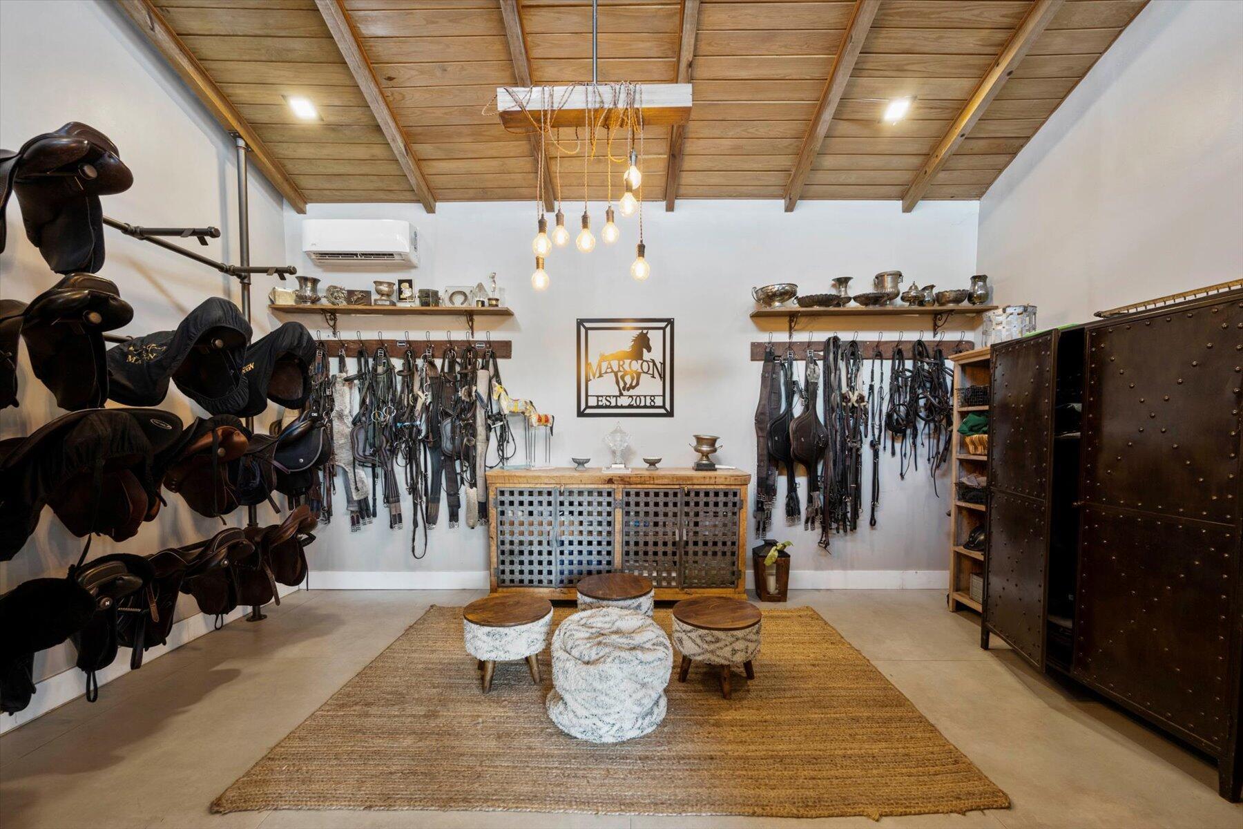 HOMELAND - Residential