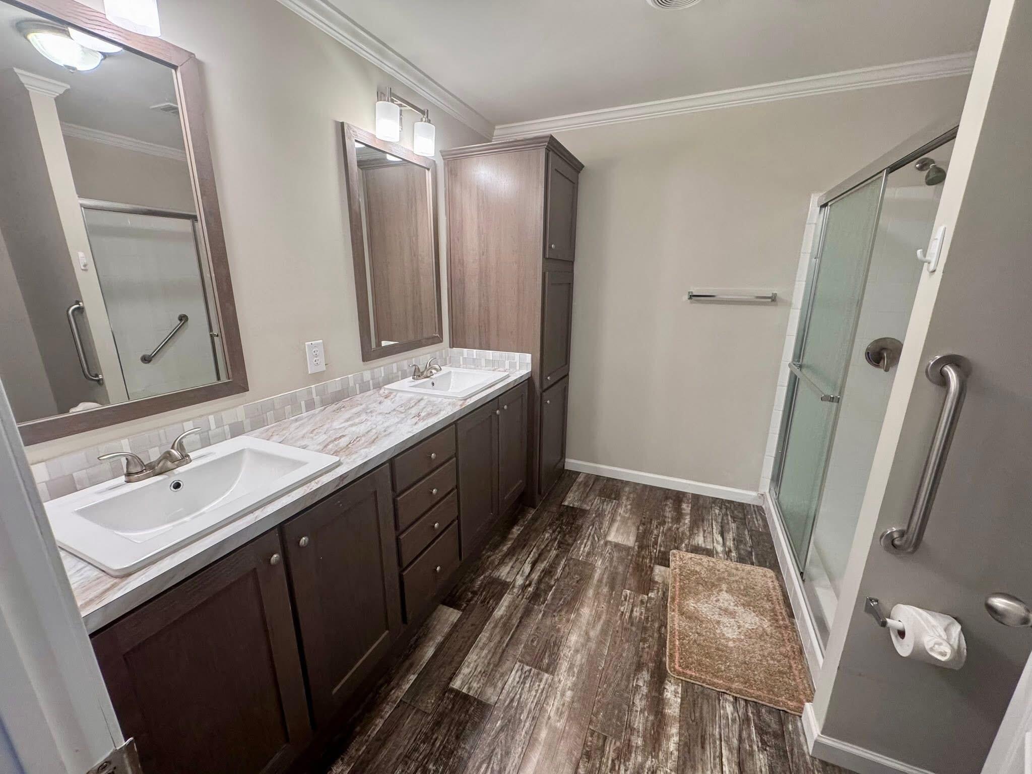 SANDHILL SHORES - Residential