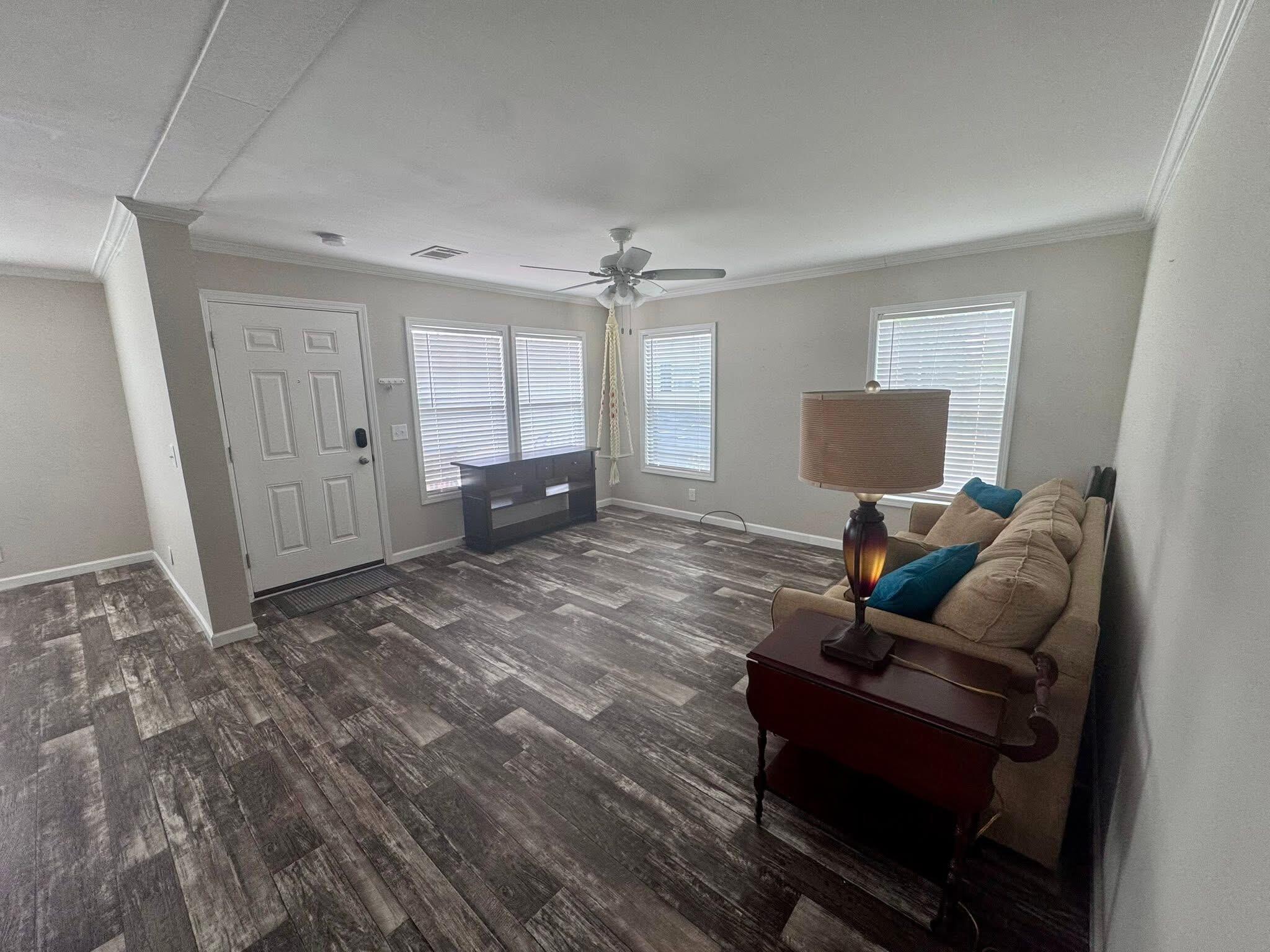 SANDHILL SHORES - Residential