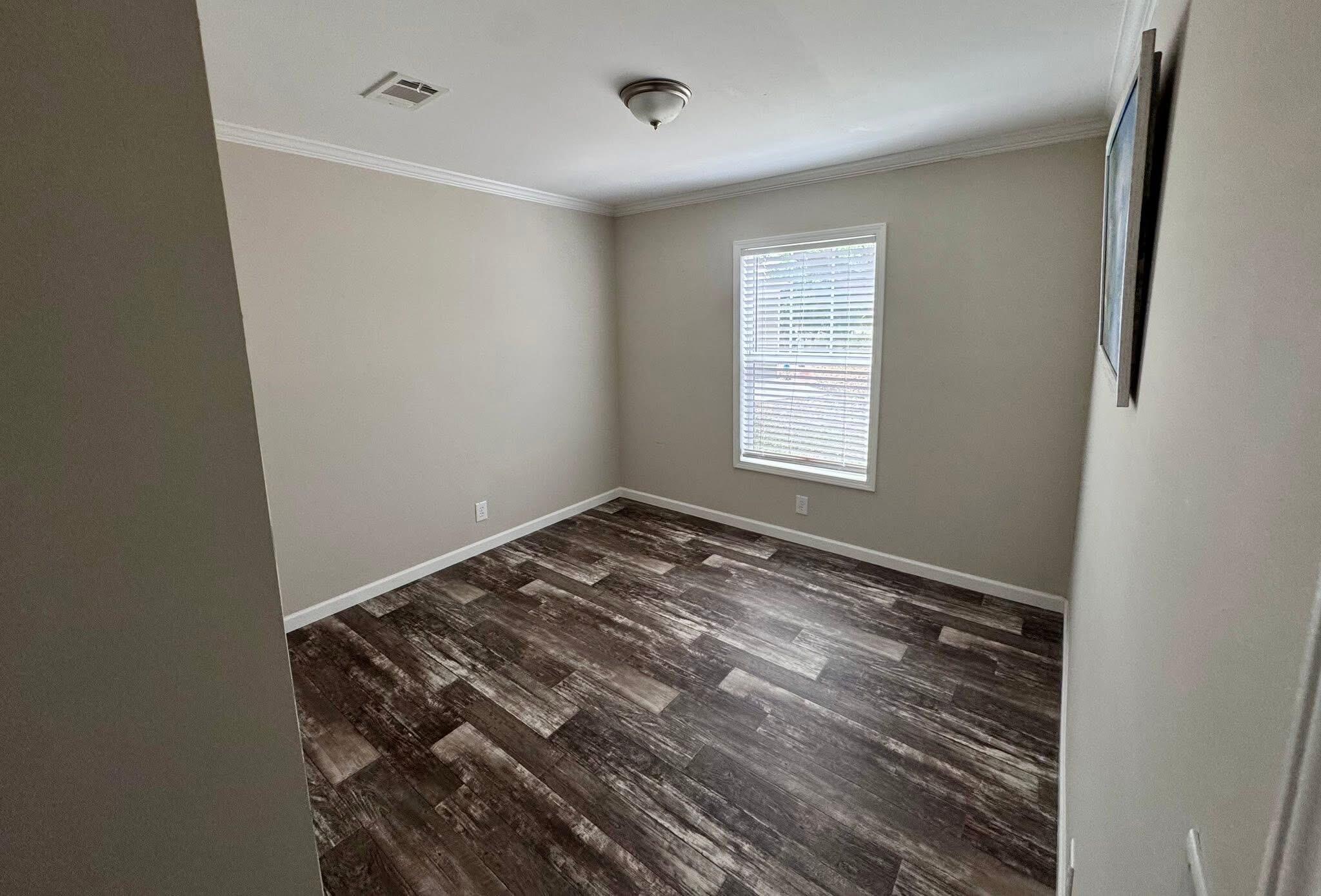 SANDHILL SHORES - Residential