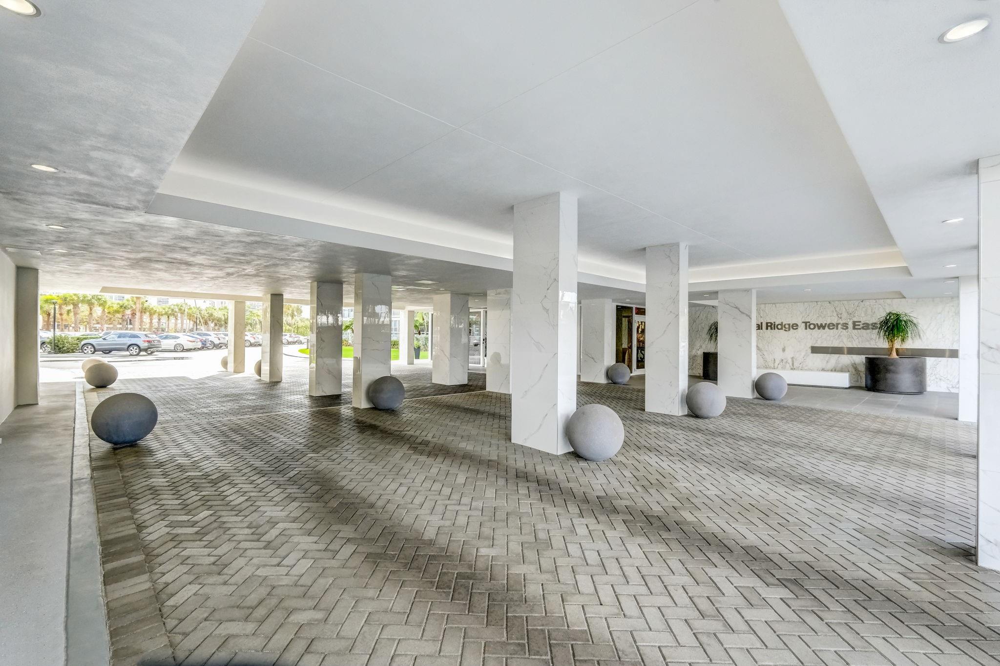 CORAL RIDGE TOWERS EAST - Residential