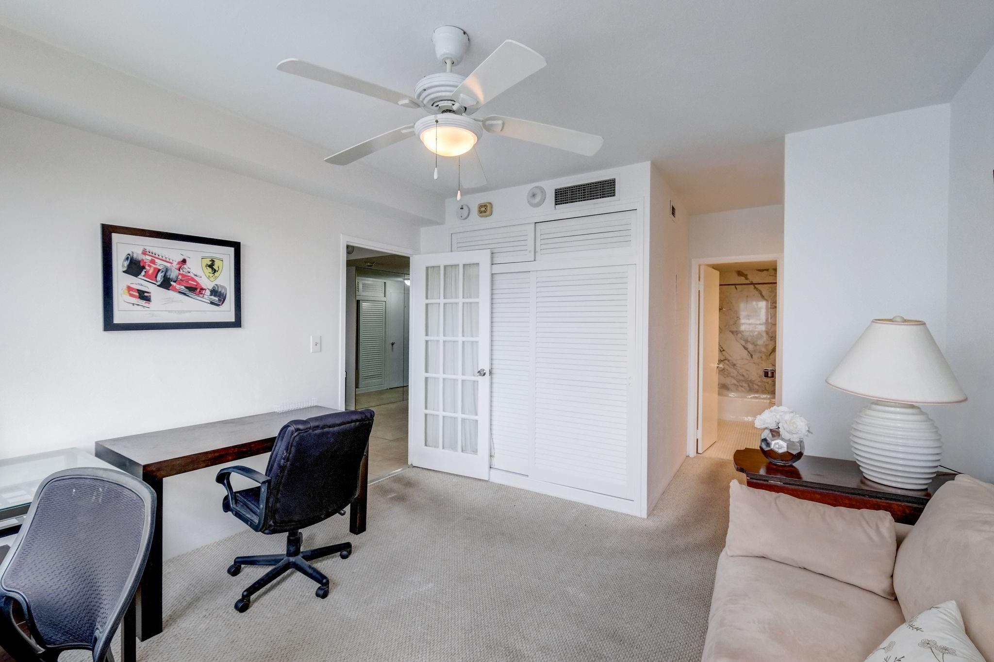 CORAL RIDGE TOWERS EAST - Residential