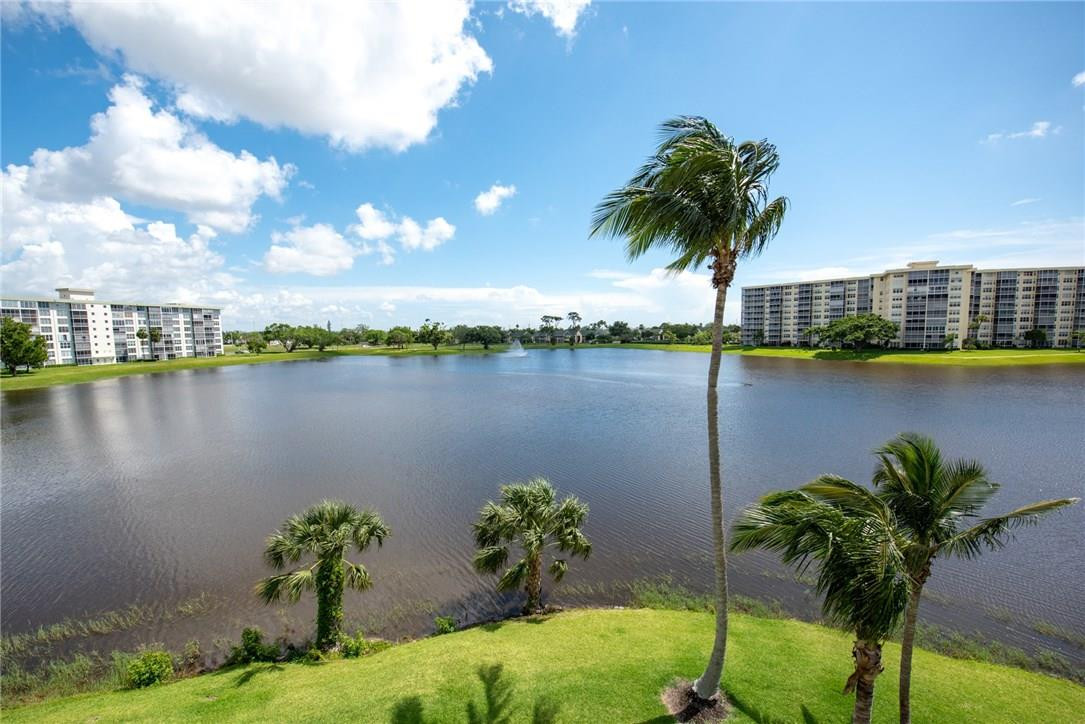 Palm Aire Country Club - Residential
