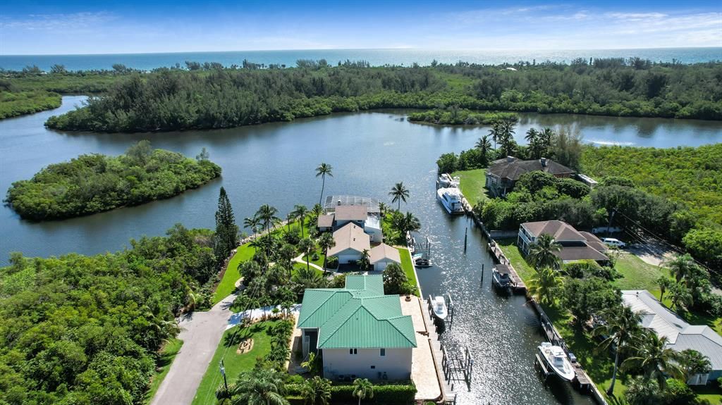 Photo of 9424 SE Kingsley Street, Hobe Sound, FL 33455 (MLS # R10728501)