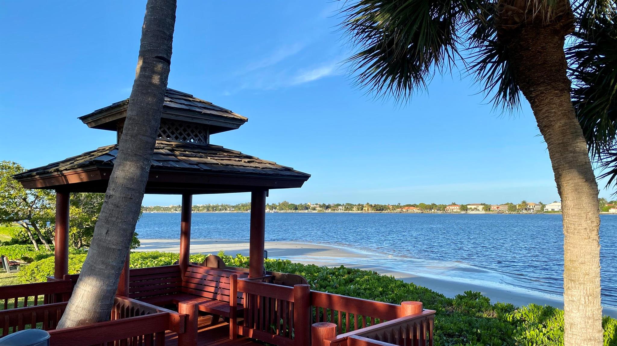 HALF MOON BAY CONDO - Residential Lease