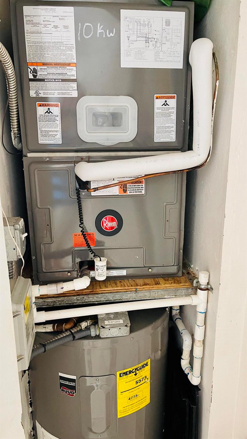 HALF MOON BAY CONDO - Residential Lease