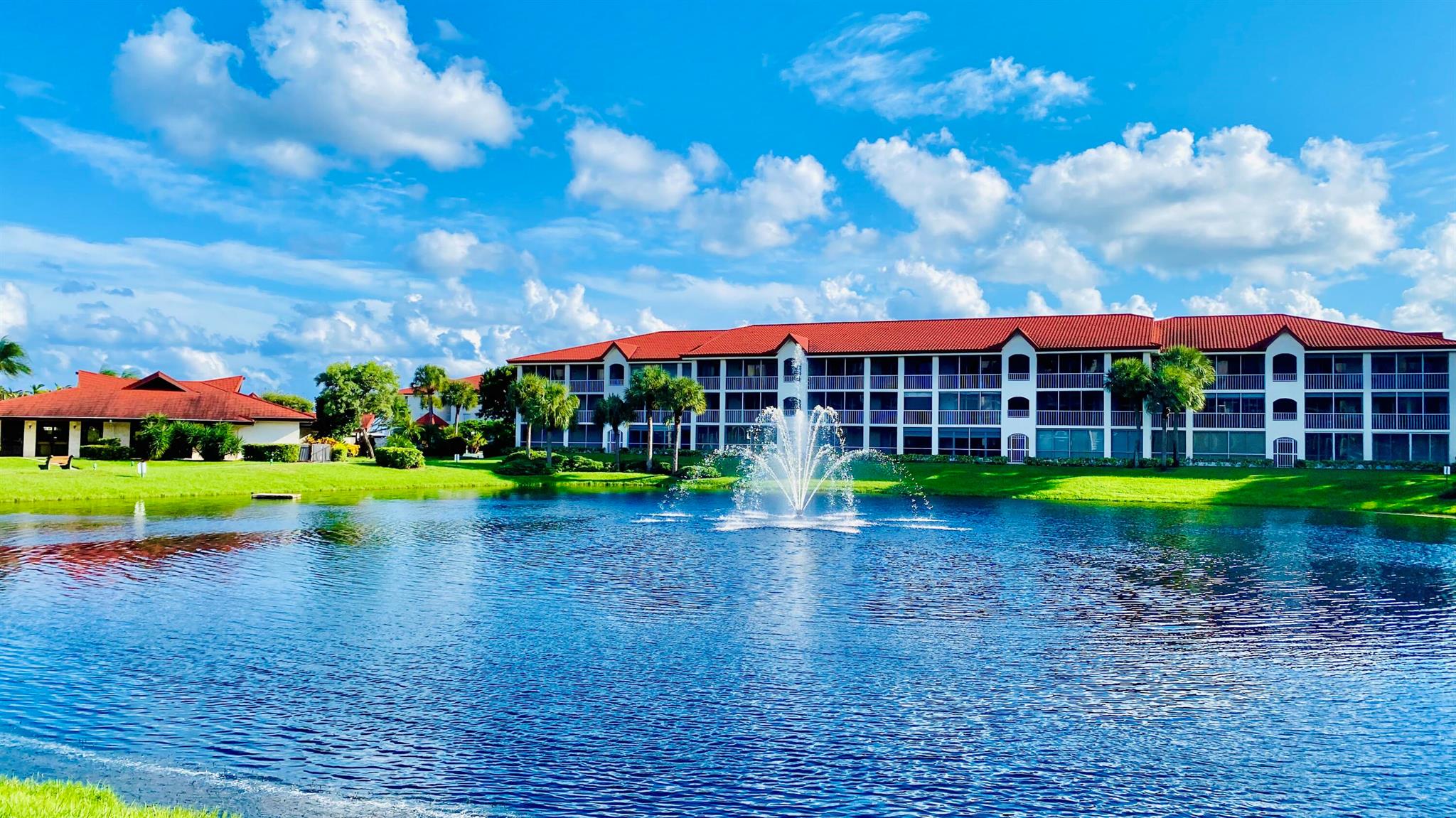 HALF MOON BAY CONDO - Residential Lease