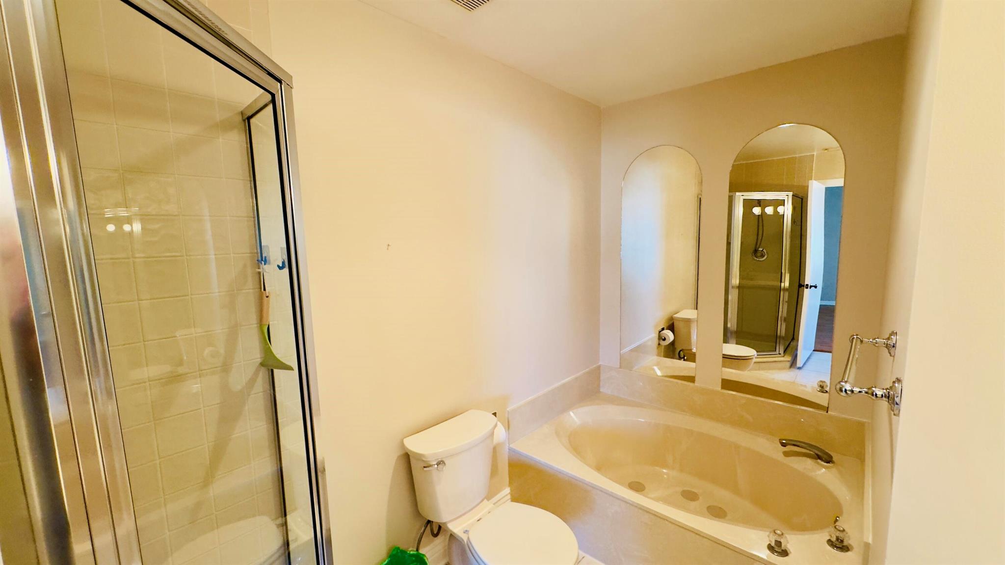 HALF MOON BAY CONDO - Residential Lease