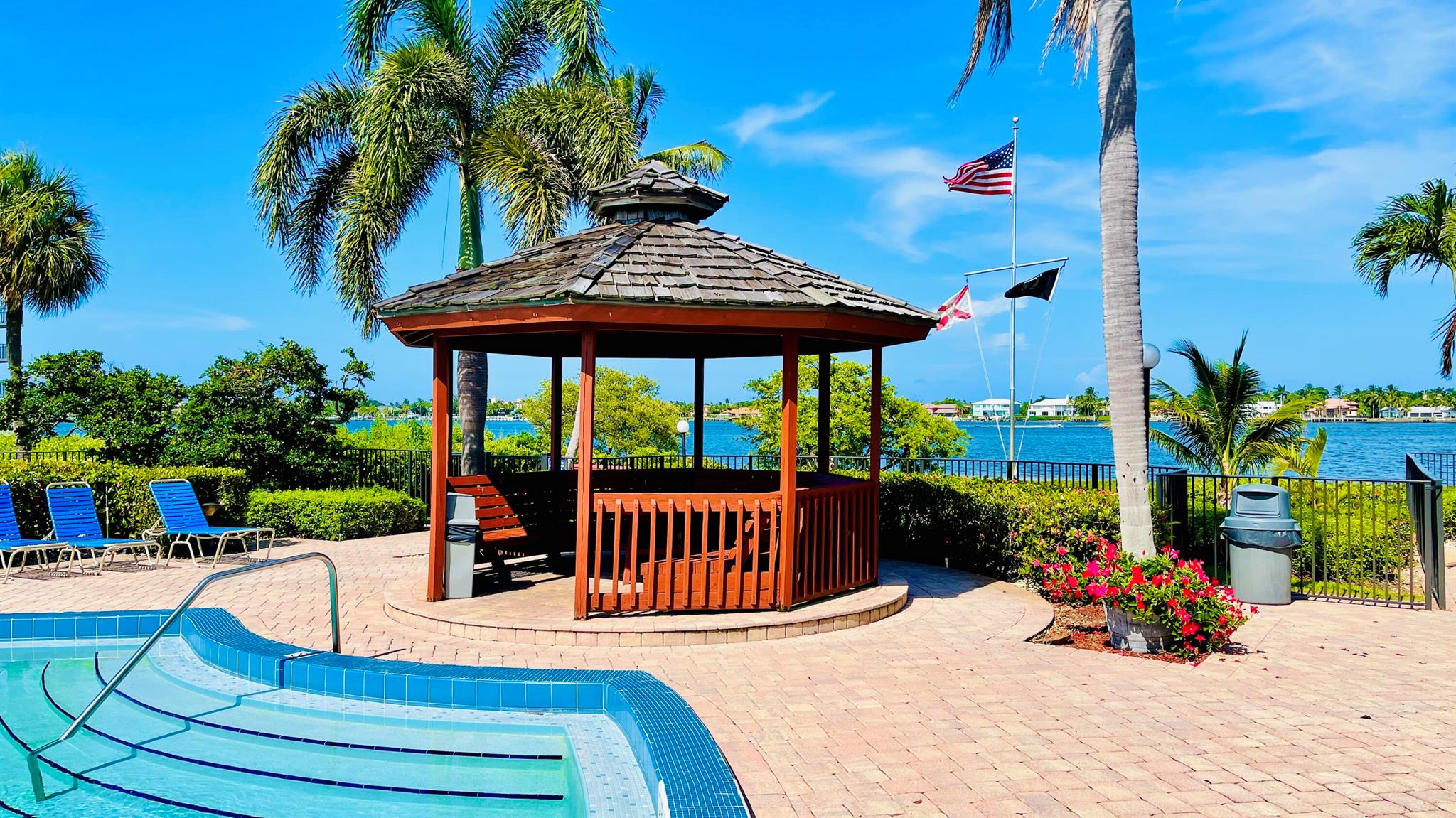 HALF MOON BAY CONDO - Residential Lease