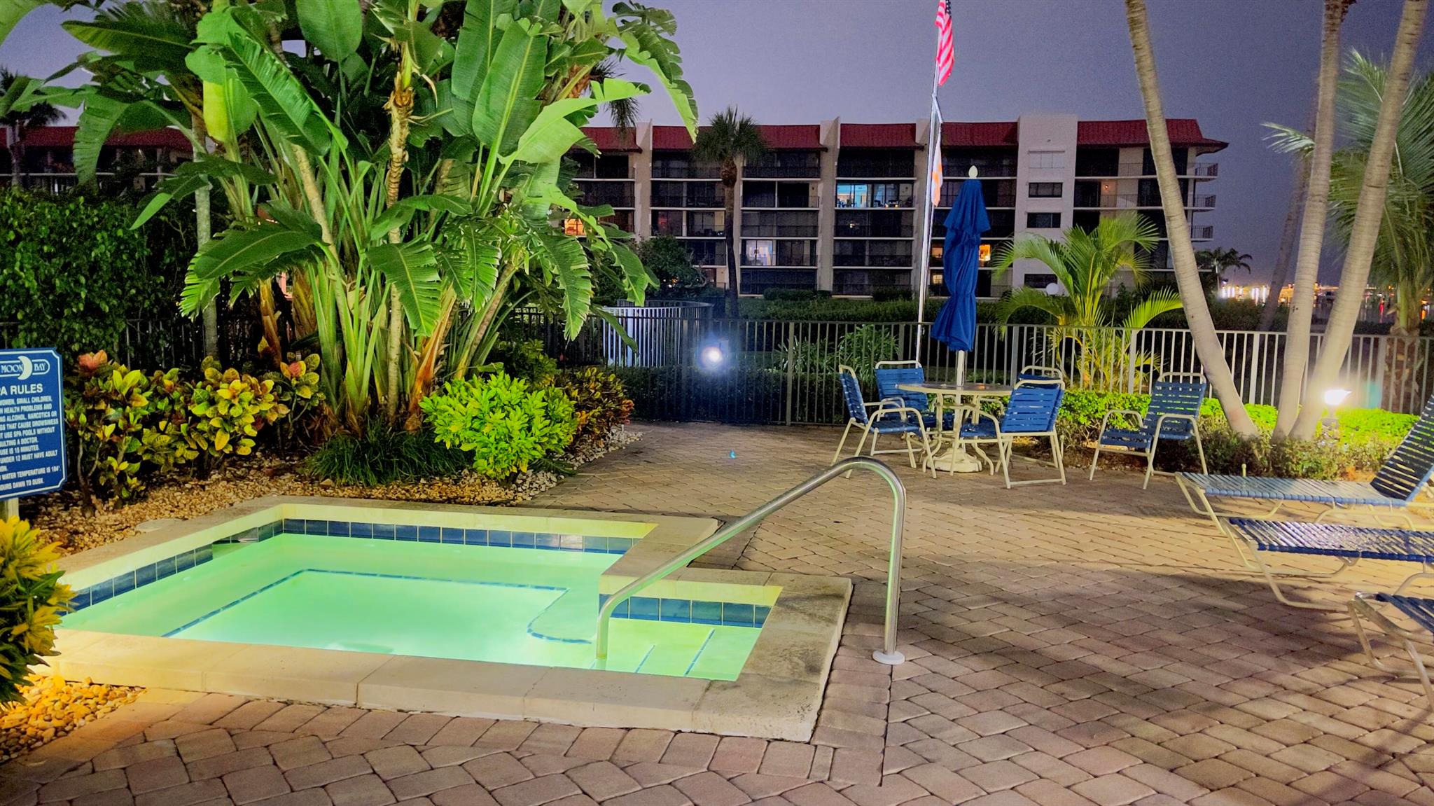 HALF MOON BAY CONDO - Residential Lease