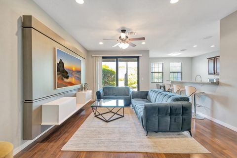 112 W Astor Circle Delray Beach FL 33484