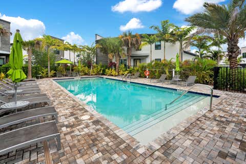Tiny photo for 8358 NW 7th Place, Plantation, FL 33324 (MLS # B26034342)