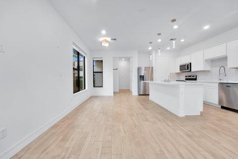Tiny photo for 8358 NW 7th Place, Plantation, FL 33324 (MLS # B26034342)