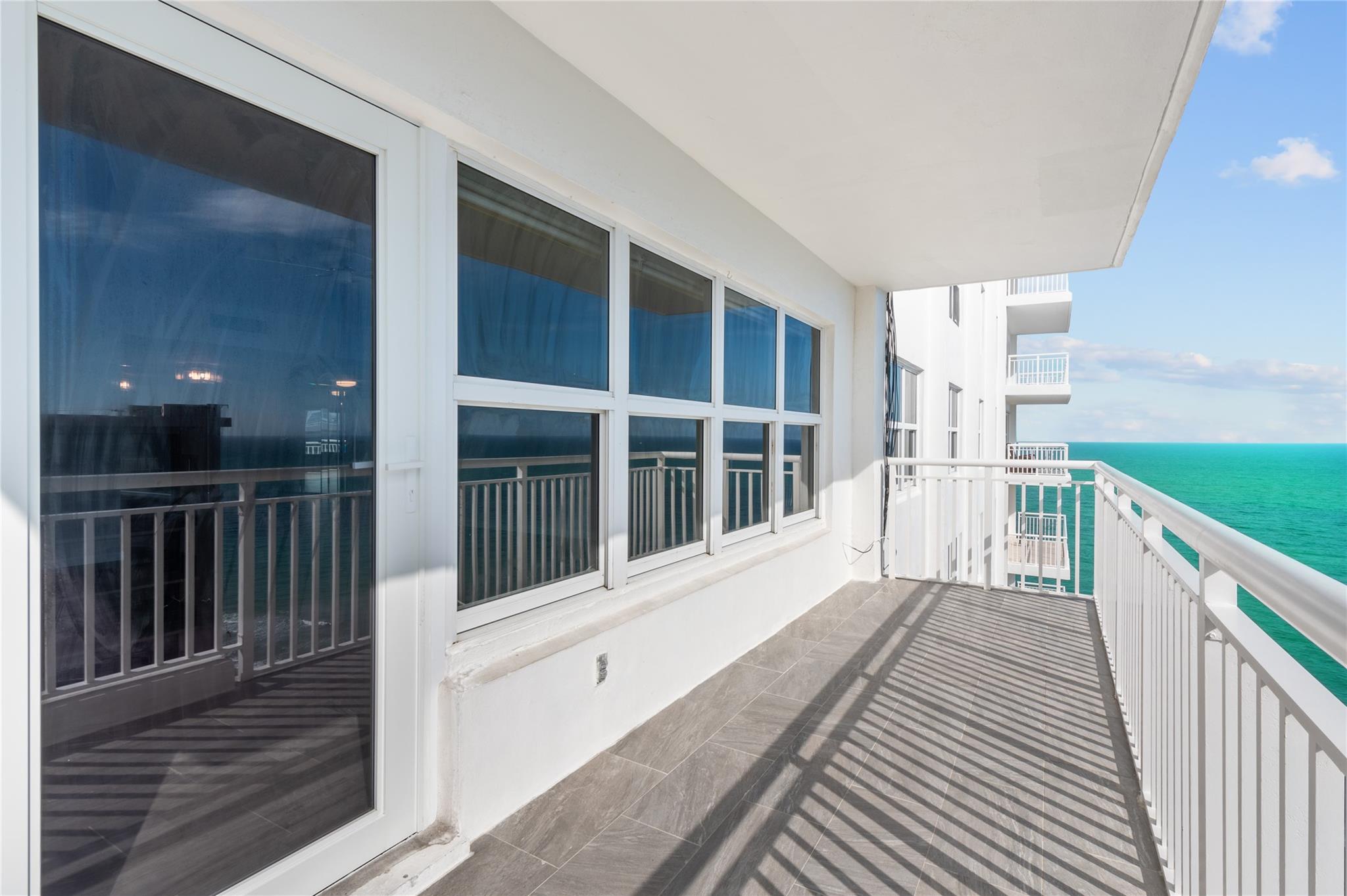 Regency Tower - Residential