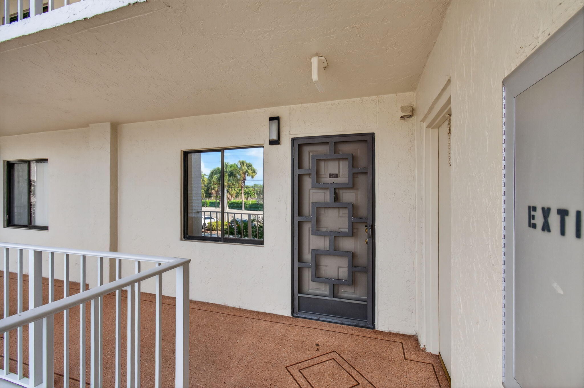 HUNTINGTON LAKES - Residential