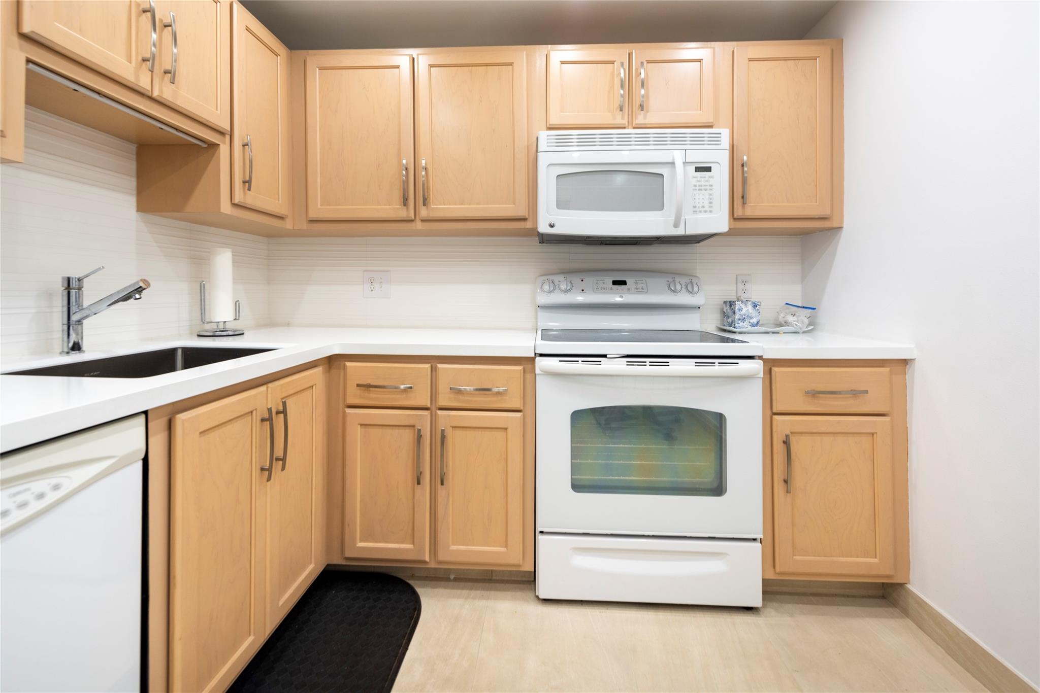 palm aire - Residential