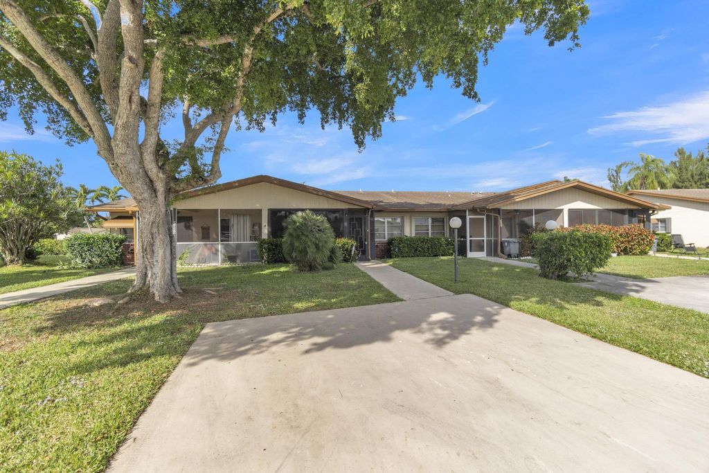 Photo of 5755 Doris Court, Delray Beach, FL 33484 (MLS # R11133317)
