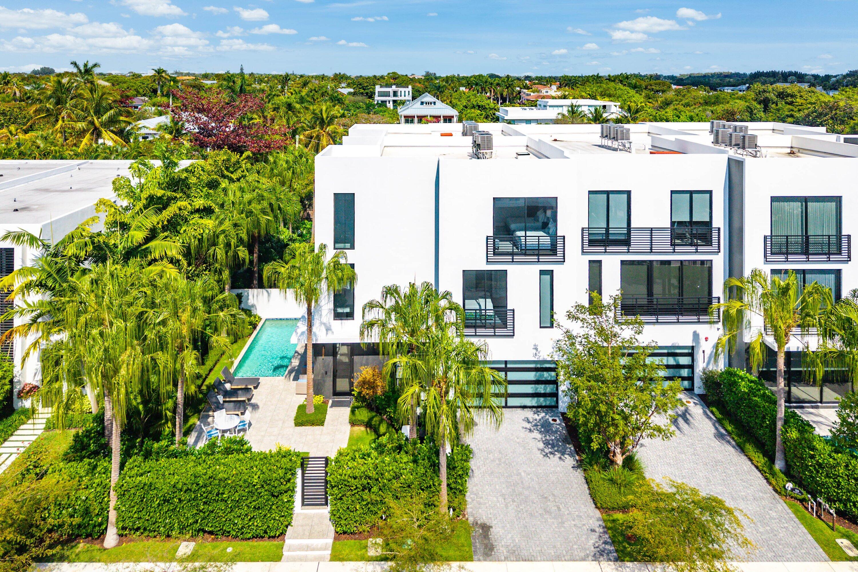 PALM TRAIL ESTATES - Residential