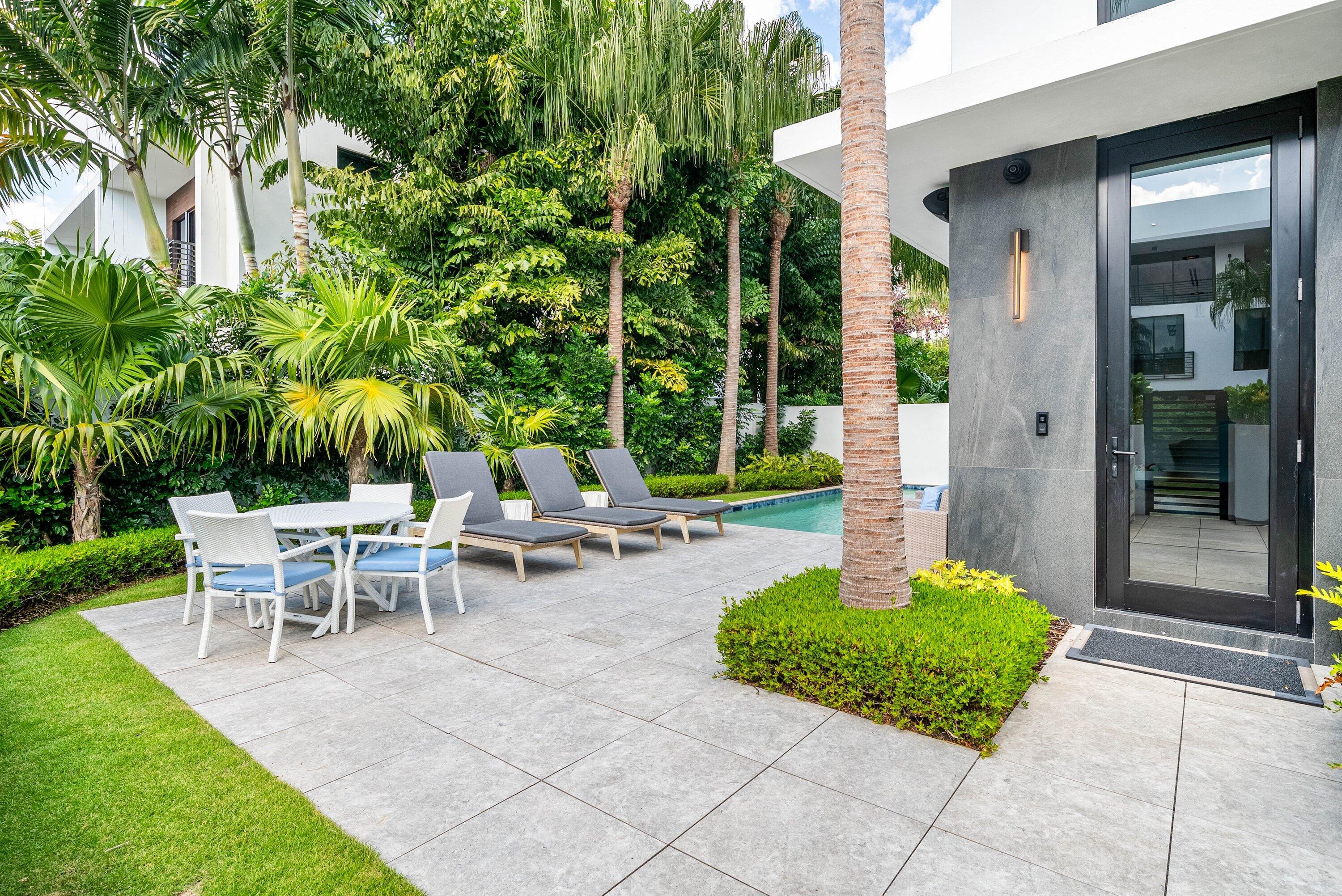 PALM TRAIL ESTATES - Residential