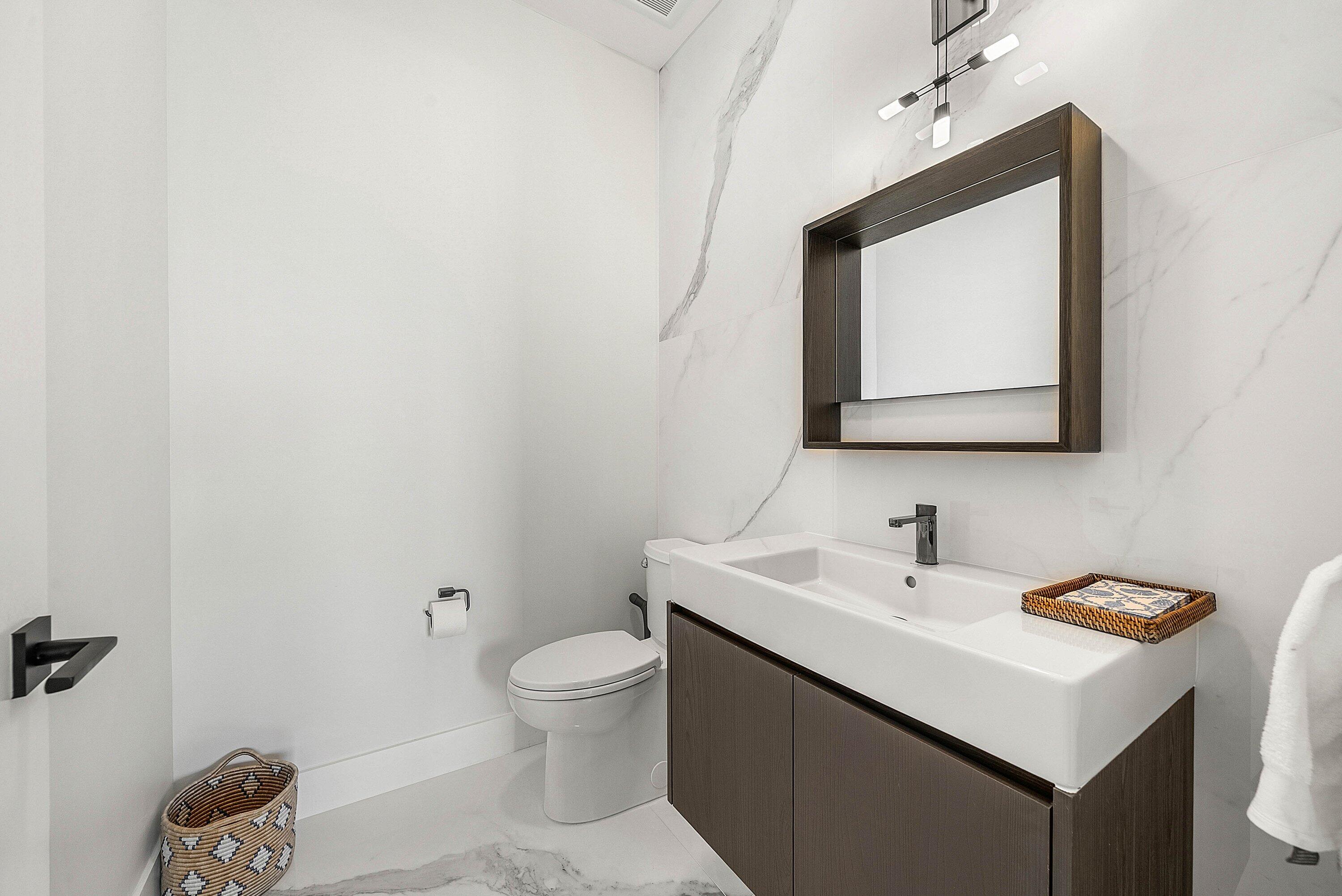 PALM TRAIL ESTATES - Residential