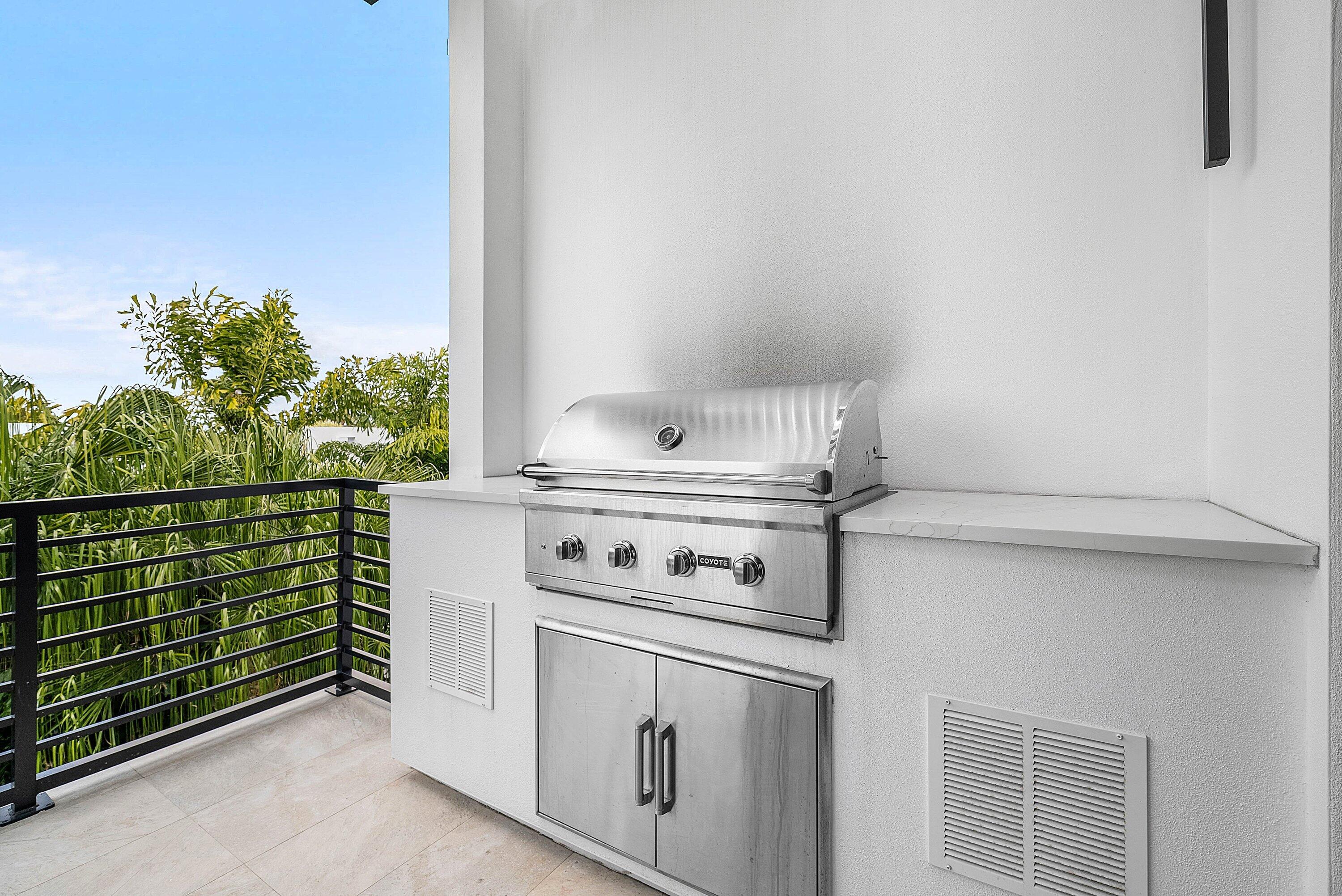 PALM TRAIL ESTATES - Residential