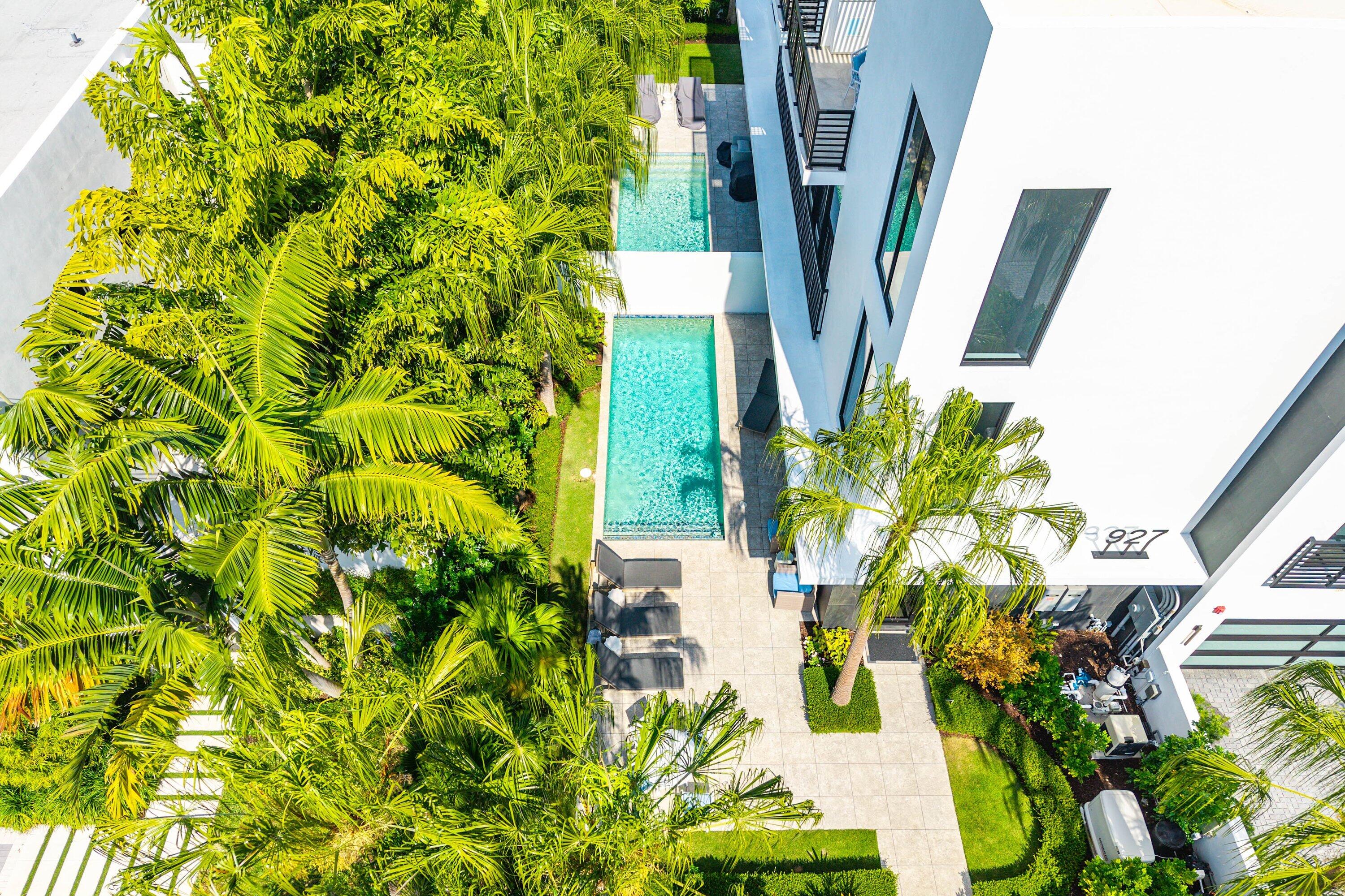 PALM TRAIL ESTATES - Residential