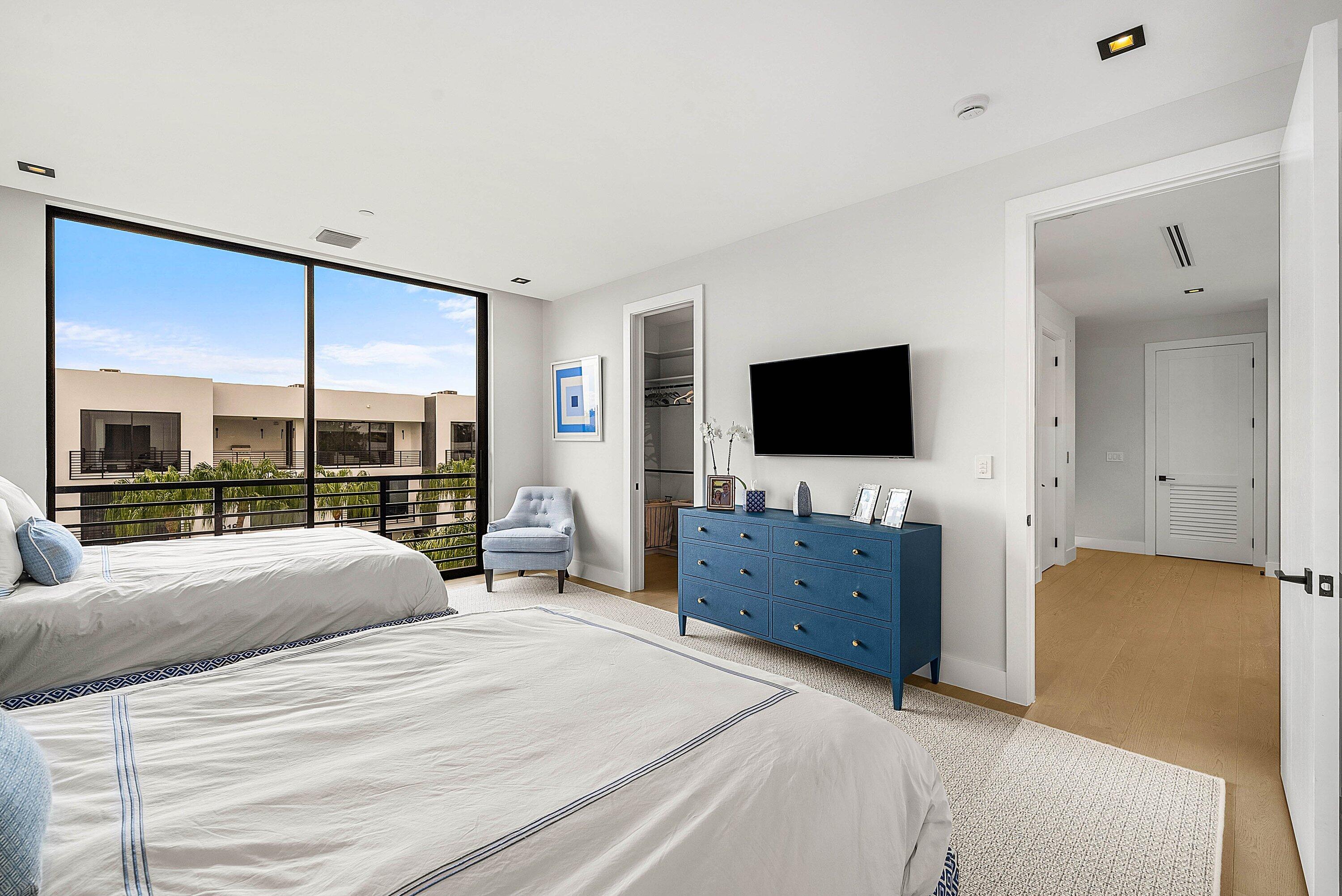 PALM TRAIL ESTATES - Residential