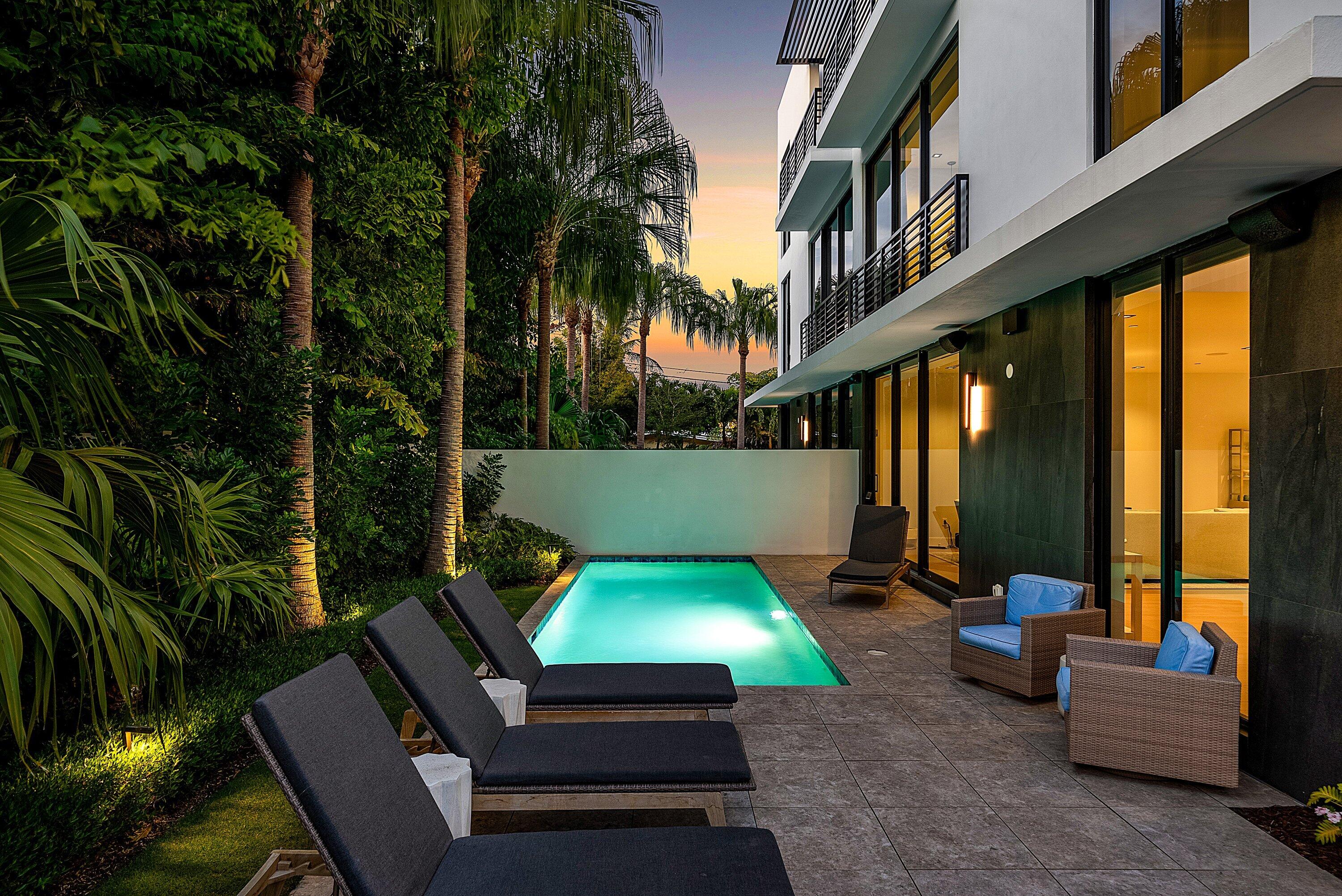 PALM TRAIL ESTATES - Residential