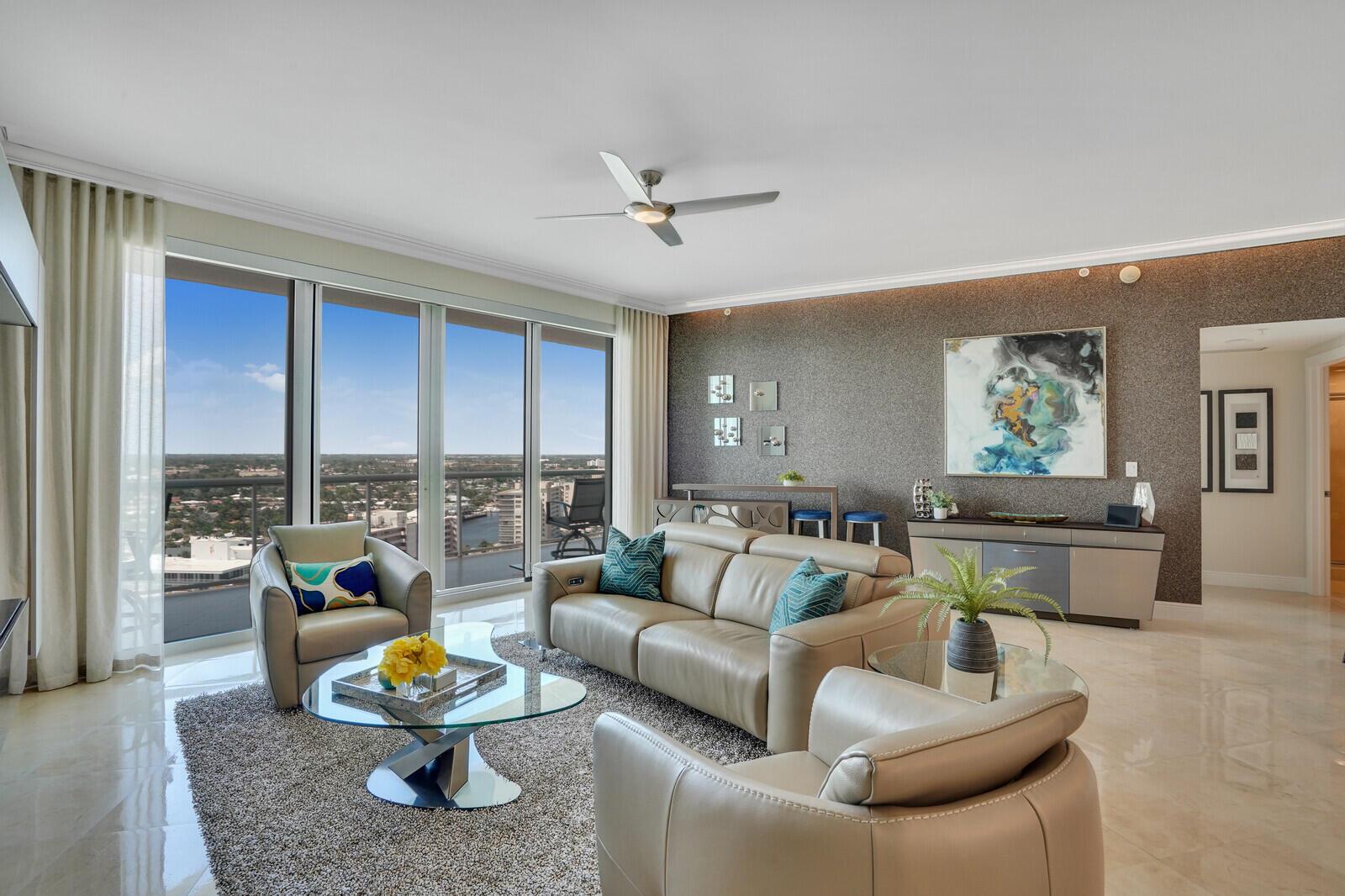 PLAZA AT OCEANSIDE (THE) - Residential